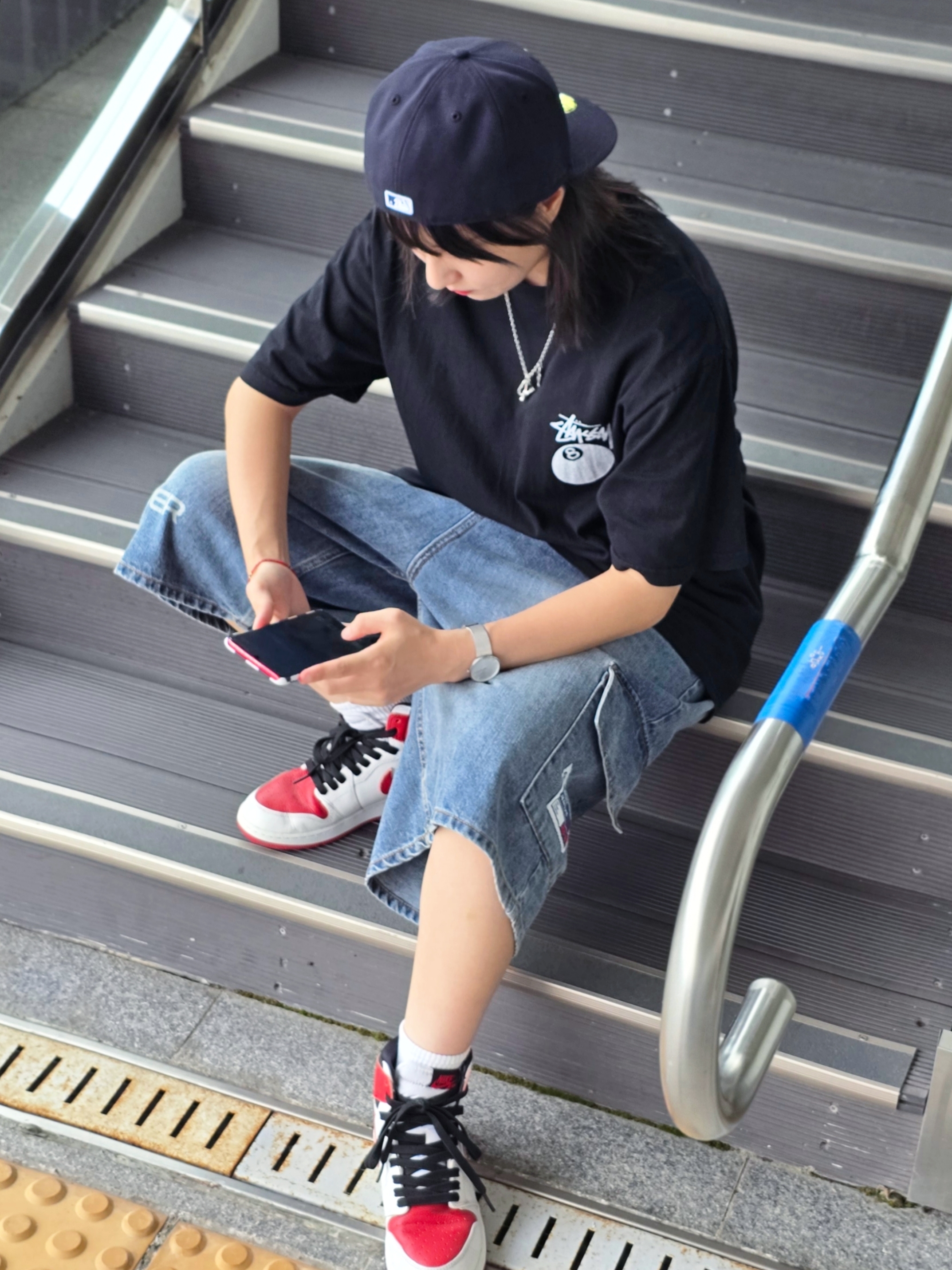 New Era 59Fifty MLB Authentic New York Yankees Game Navy, (GS) Jordan 1 Retro High OG Heritage 착용 스타일