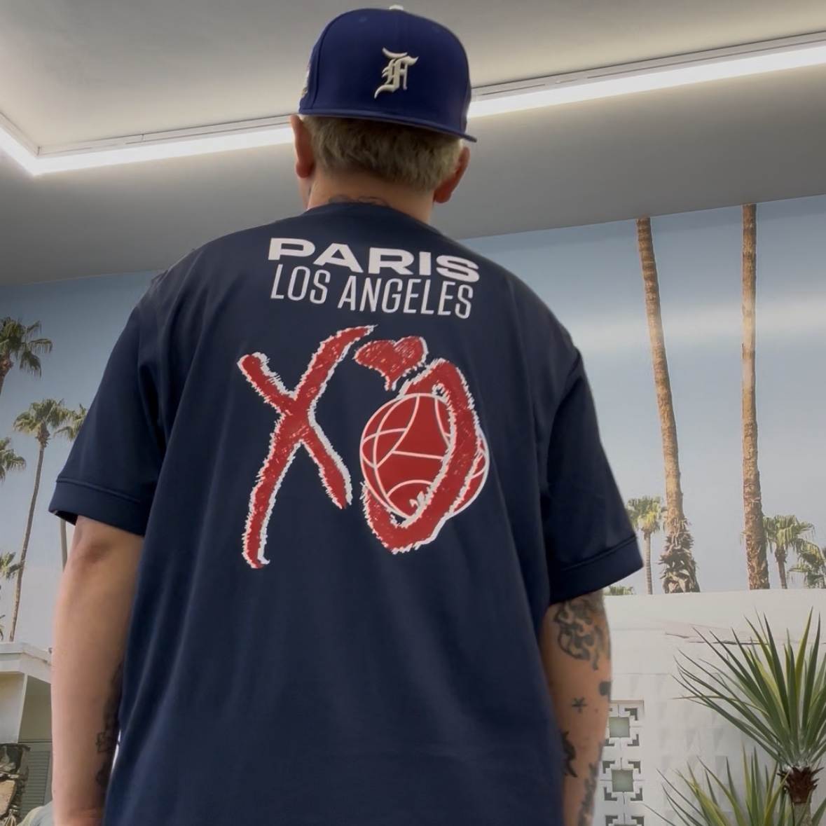 New Era x Fear of God 59FIFTY LA Dodgers Fitted Cap Blue, Nike Paris Saint-Germain 2024/25 Dri-Fit Stadium Home Replica Jersey Midnight Navy (Non Marking Ver.) 착용 스타일 - 2