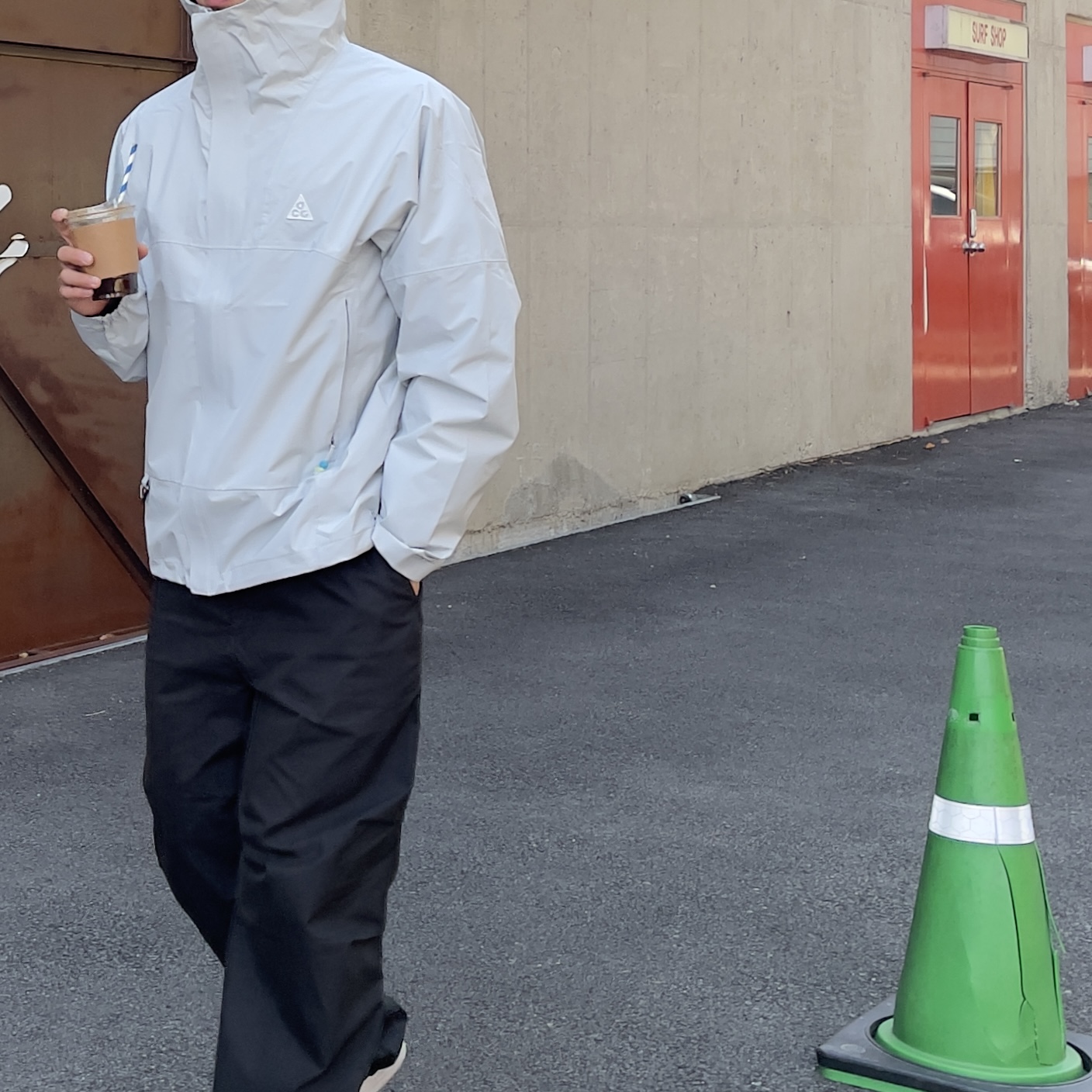 Nike ACG Storm-Fit ADV Cascade Rains Full Zip Jacket Photon Dust - Asia, Oakley Eye Jacket Redux Matte Black Frame Prizm Grey Lenses High Bridge Fit 착용 스타일 - 2