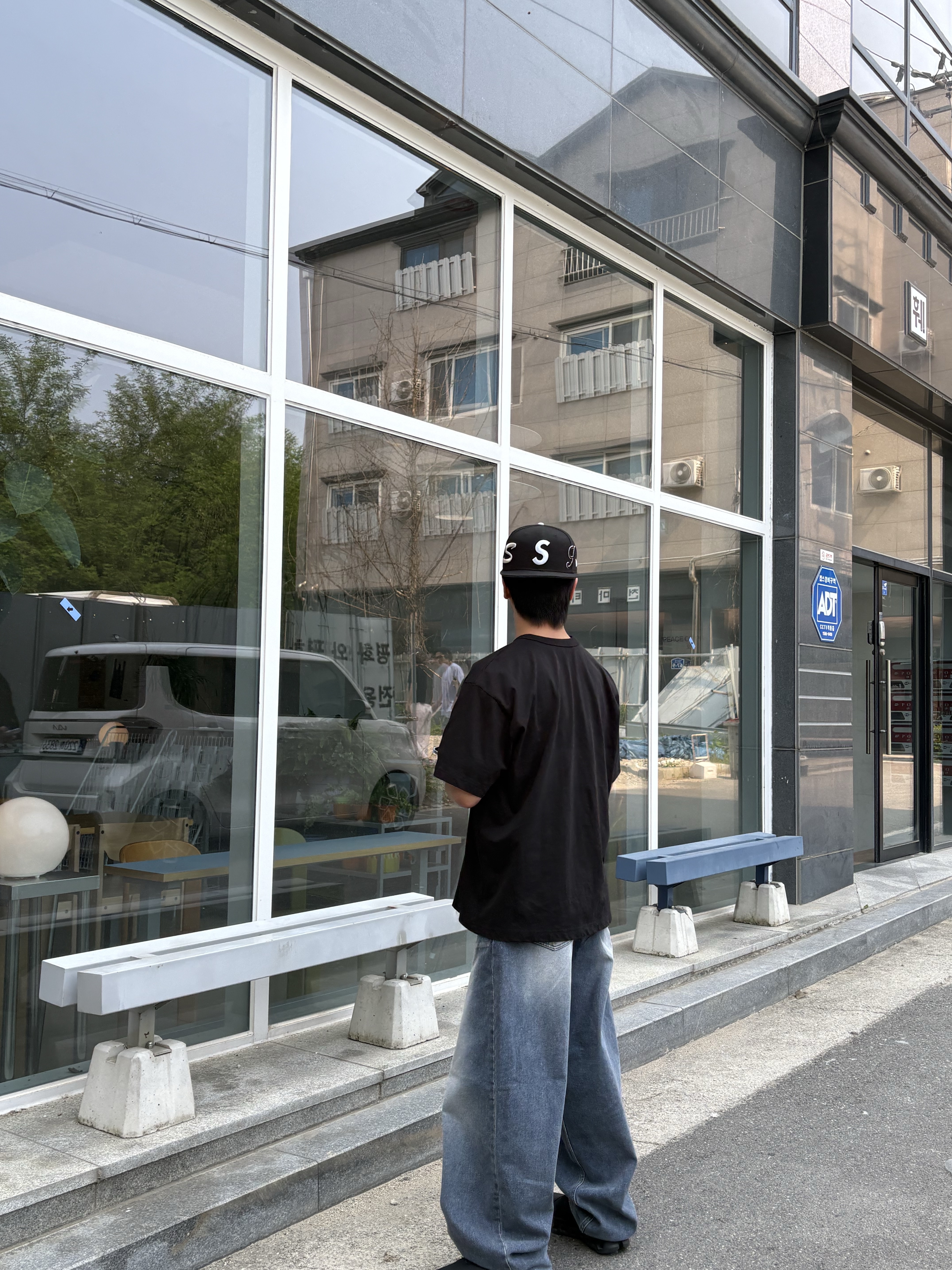 Supreme Multi S Logo New Era Black - 25SS, On Running x Post Archive Faction (Paf) Cloudmonster 2 Black Magnet 착용 스타일 - 1
