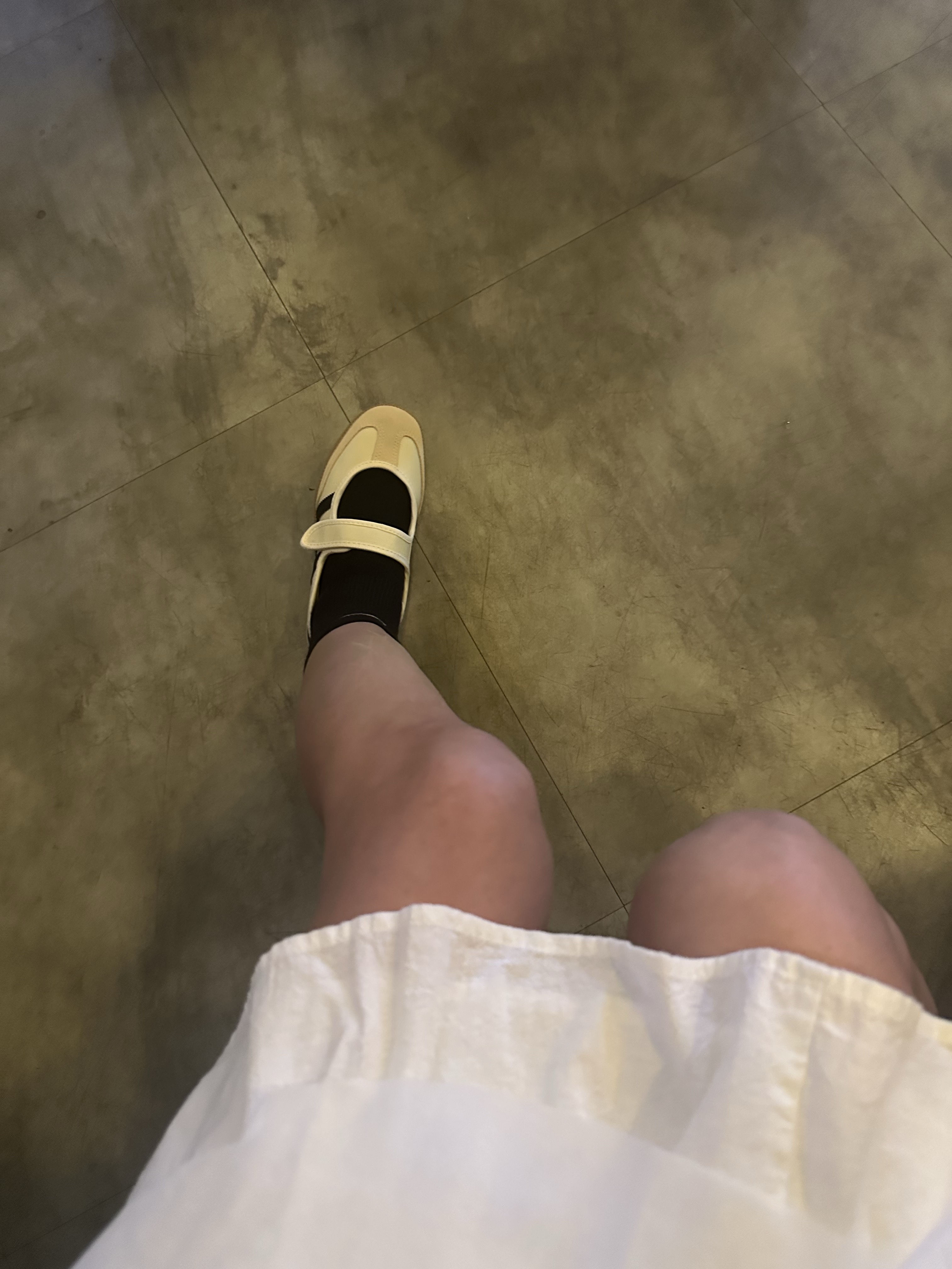 (W) Adidas Samba Jane Cloud White Alumina 착용 스타일 - 1