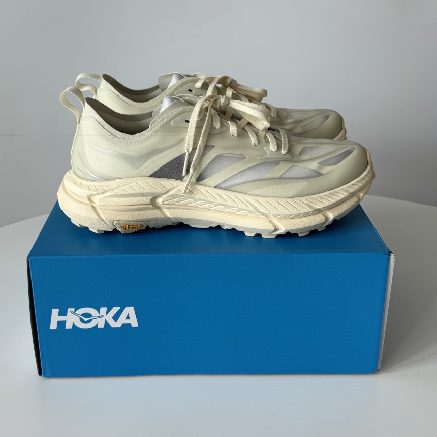 Hoka Mafate Speed 4 Lite Truffle Salt Vintage Yellow, Hoka Mafate Speed 4 Lite White Black 착용 스타일 - 3