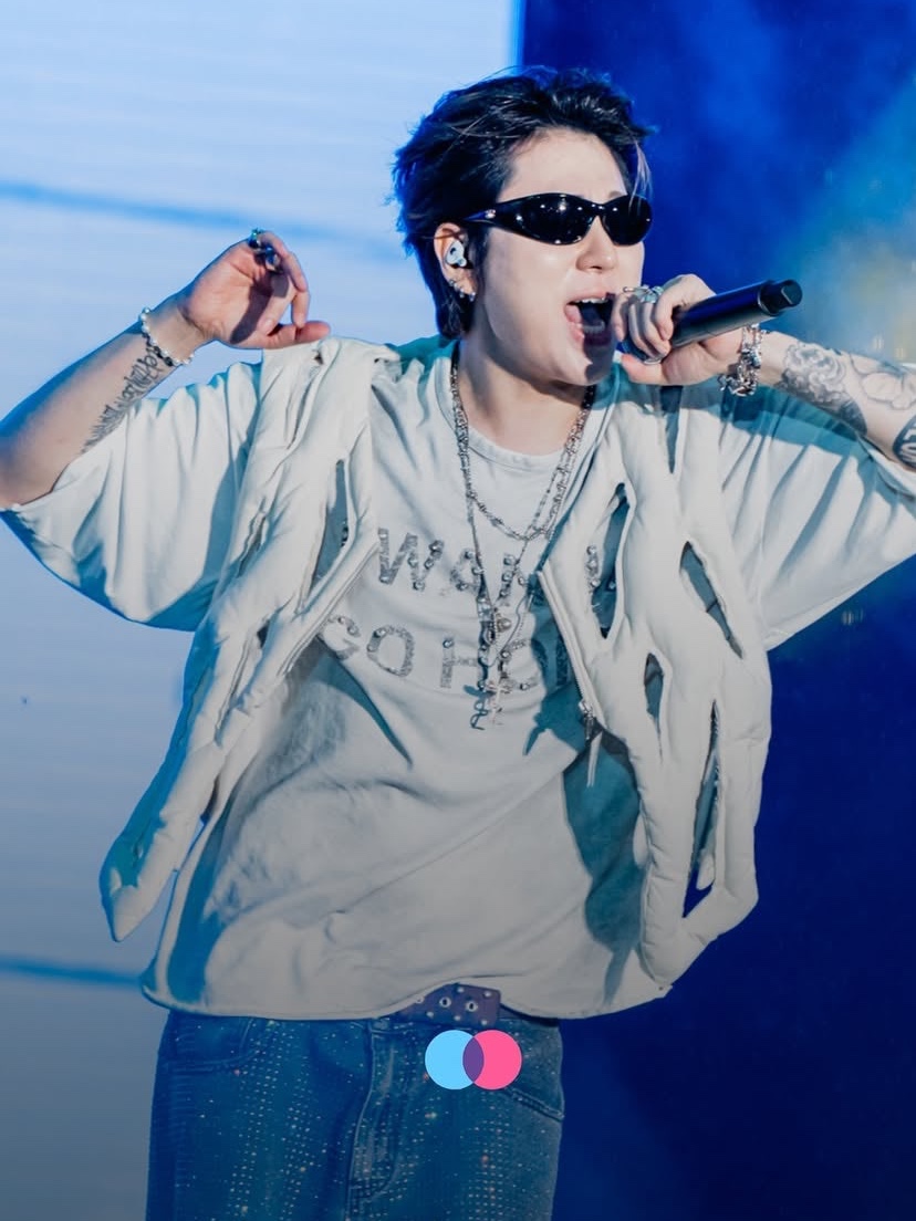 Hommless I Wanna Go Home Tee White 착용 스타일