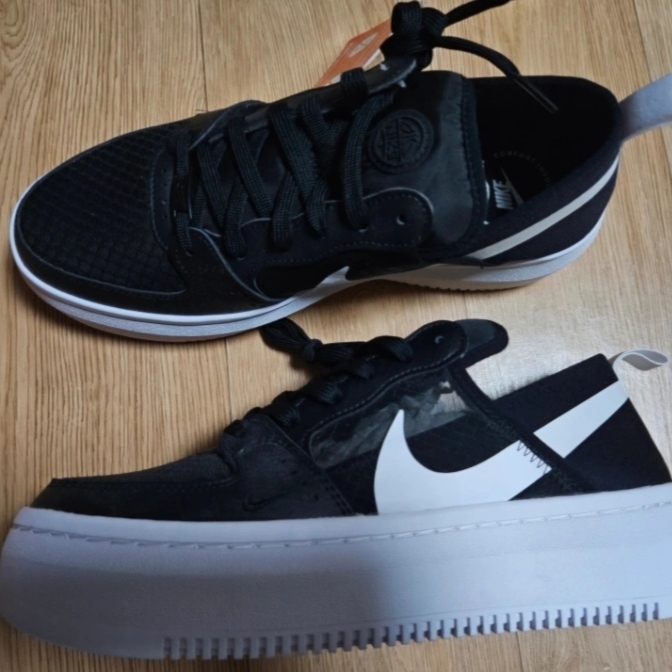 (W) Nike Court Vision Alta Black White 착용 스타일 - 2