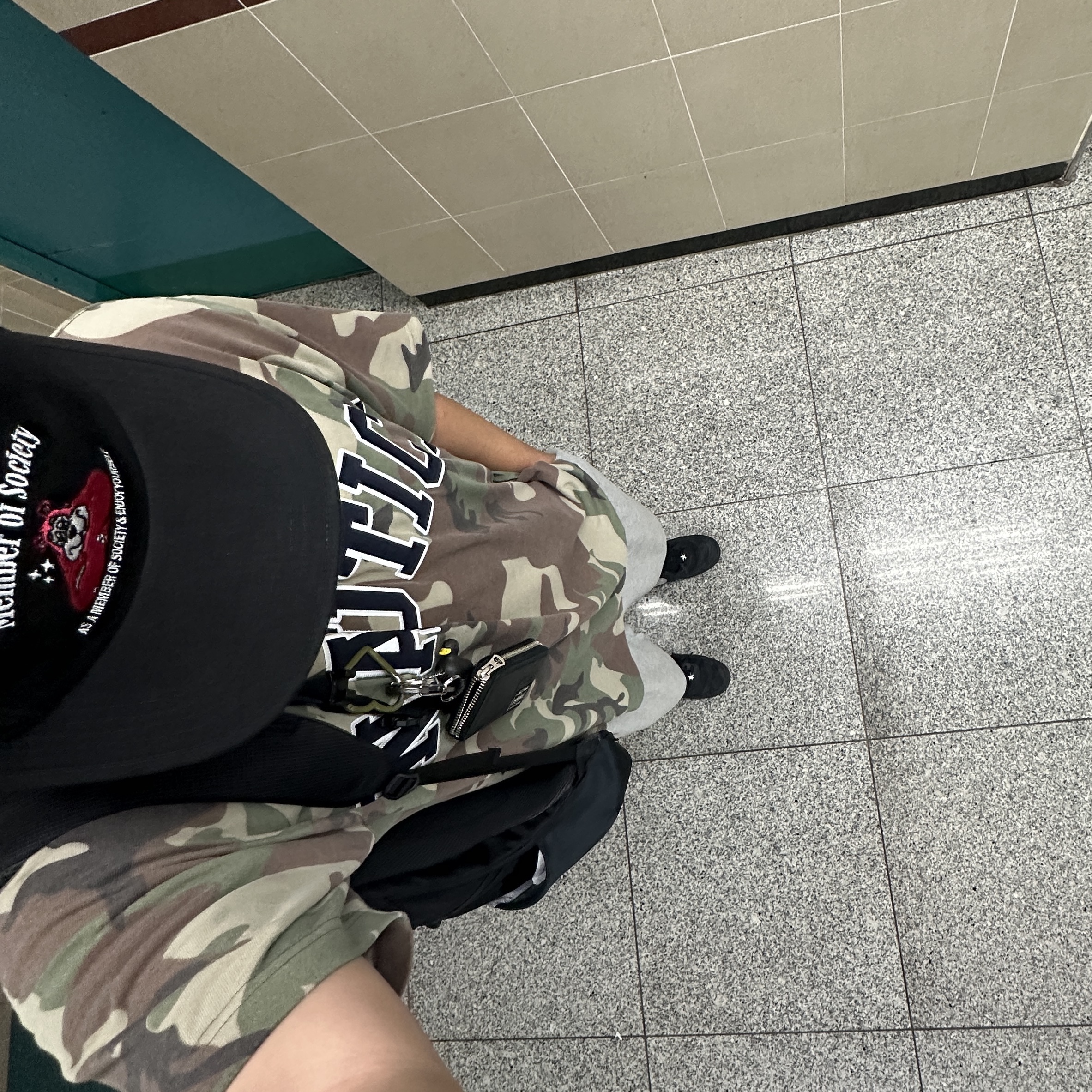 Nike Air Force 1 Low Retro All-Star, Montbell Garwhar Pack 25 Black 착용 스타일