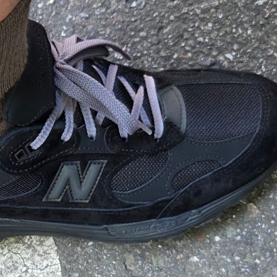 New Balance 992 Made in USA Core Black 착용 스타일 - 3