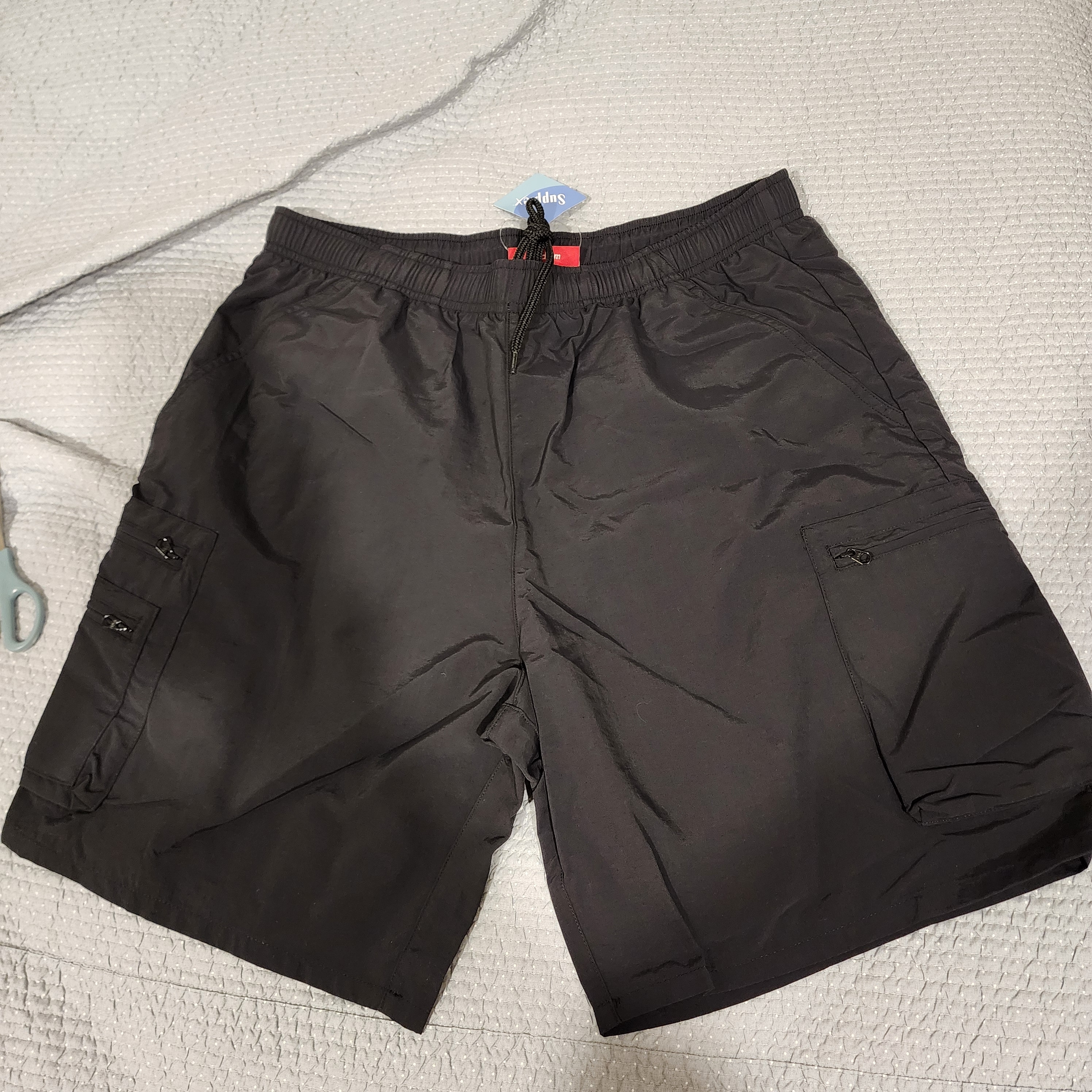 Supreme Cargo Water Short Black - 25SS 착용 스타일 - 1