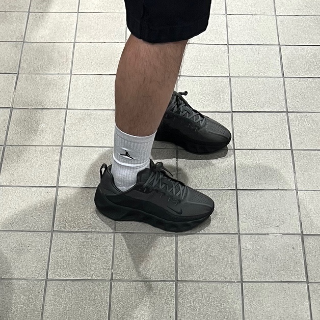 Nike x Hyein Seo Ava Rover Black, Jordan Everday Max Crew Socks White (3 Pack/Korean Ver.) 착용 스타일