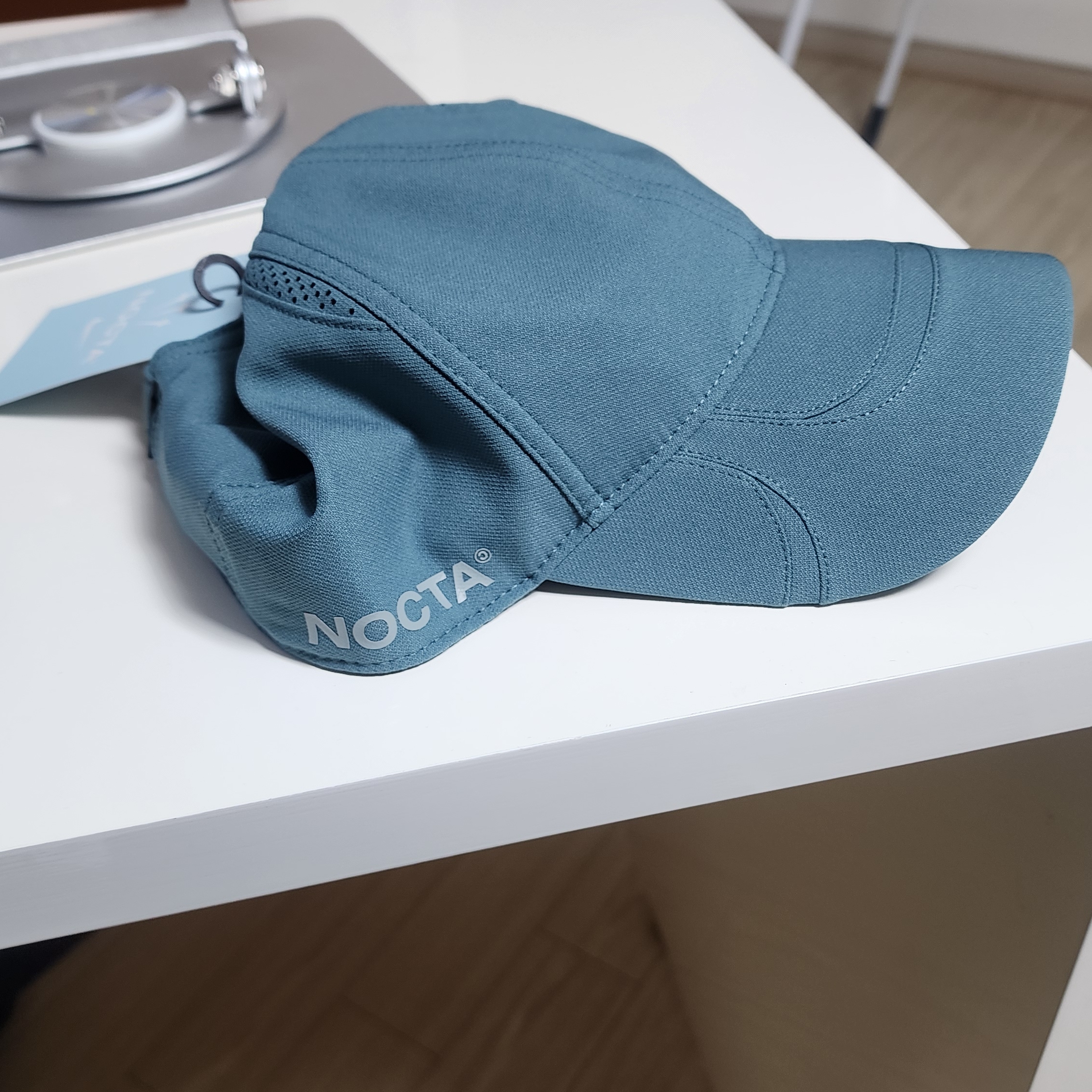 Nike x Drake Nocta Club Cap Mineral Slate 착용 스타일 - 2