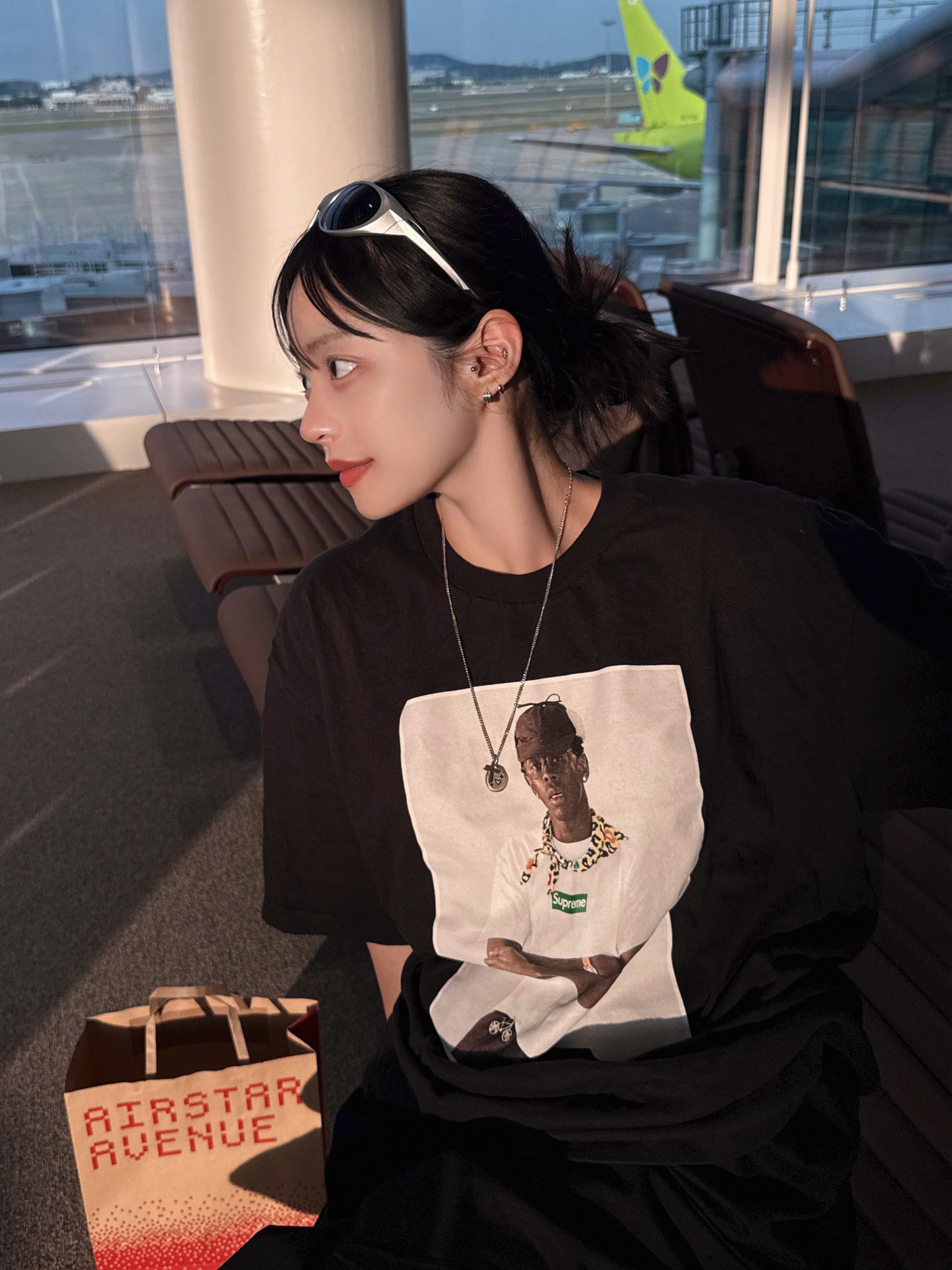 Oakley Eye Jacket Redux Silver Frame Prizm Black Polarized Lenses High Bridge Fit, Supreme Tyler The Creator T-Shirt Black - 24FW 착용 스타일 - 2