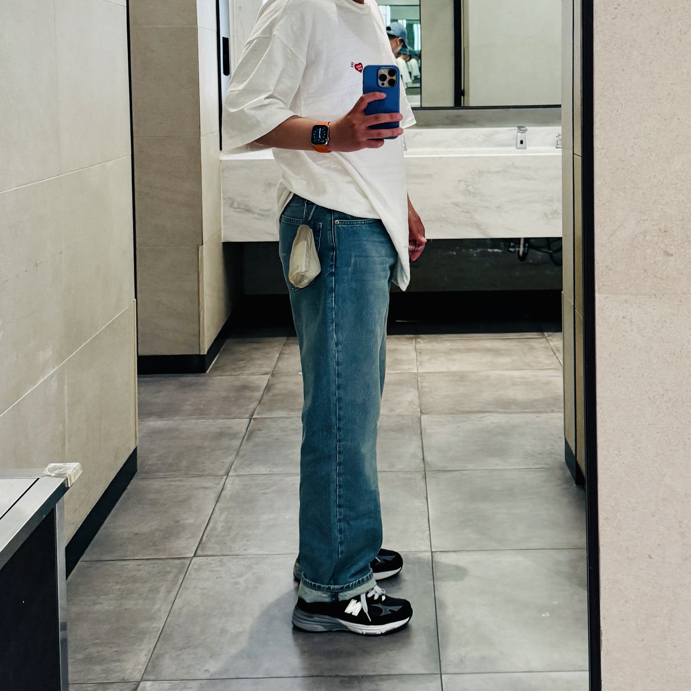 (W) New Balance 993 Made in USA Black - B Standard, Human Made Graphic T-Shirt #1 White 착용 스타일