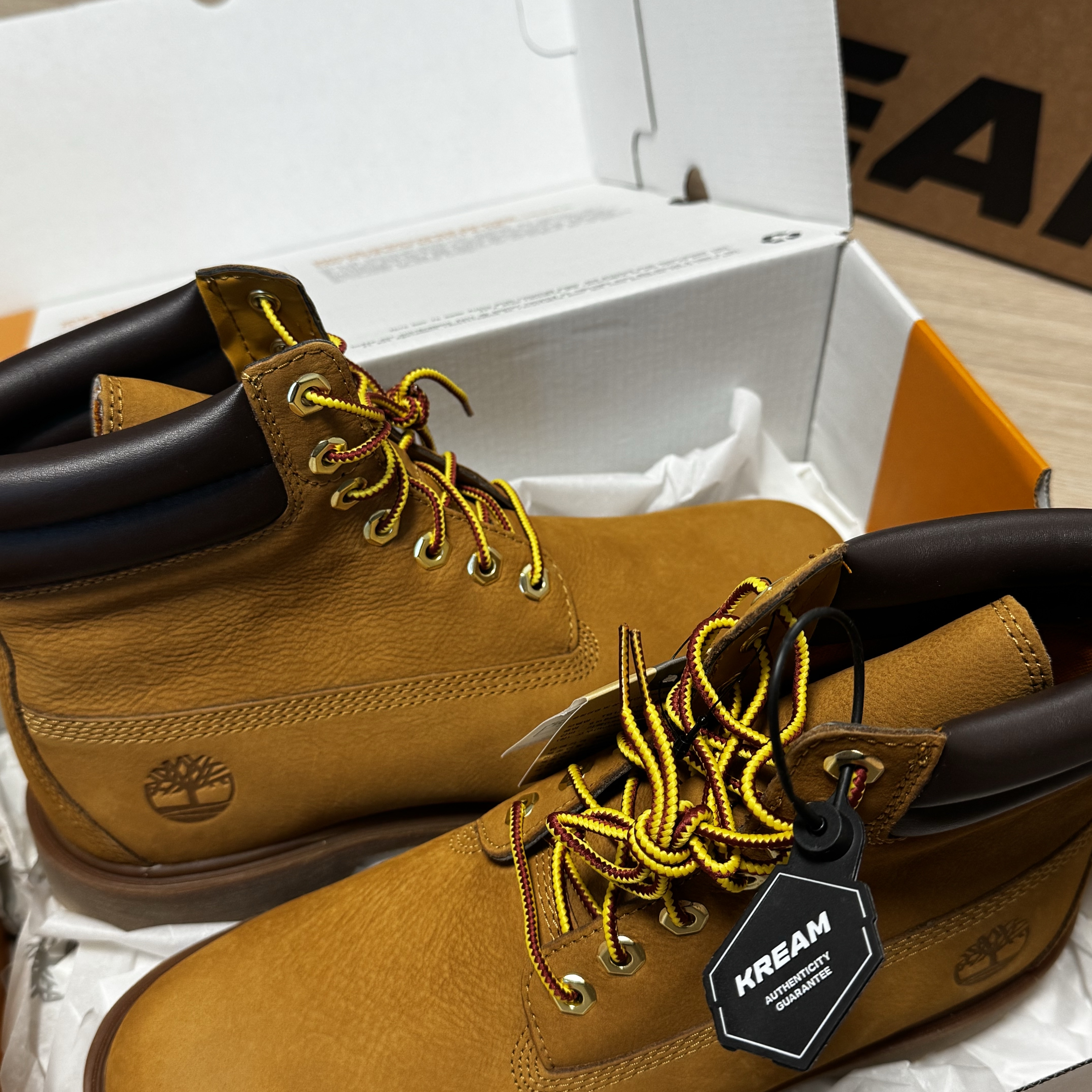 Timberland 6 Inch Laceup Basic Boots Wheat Brown - Wide 착용 스타일 - 1