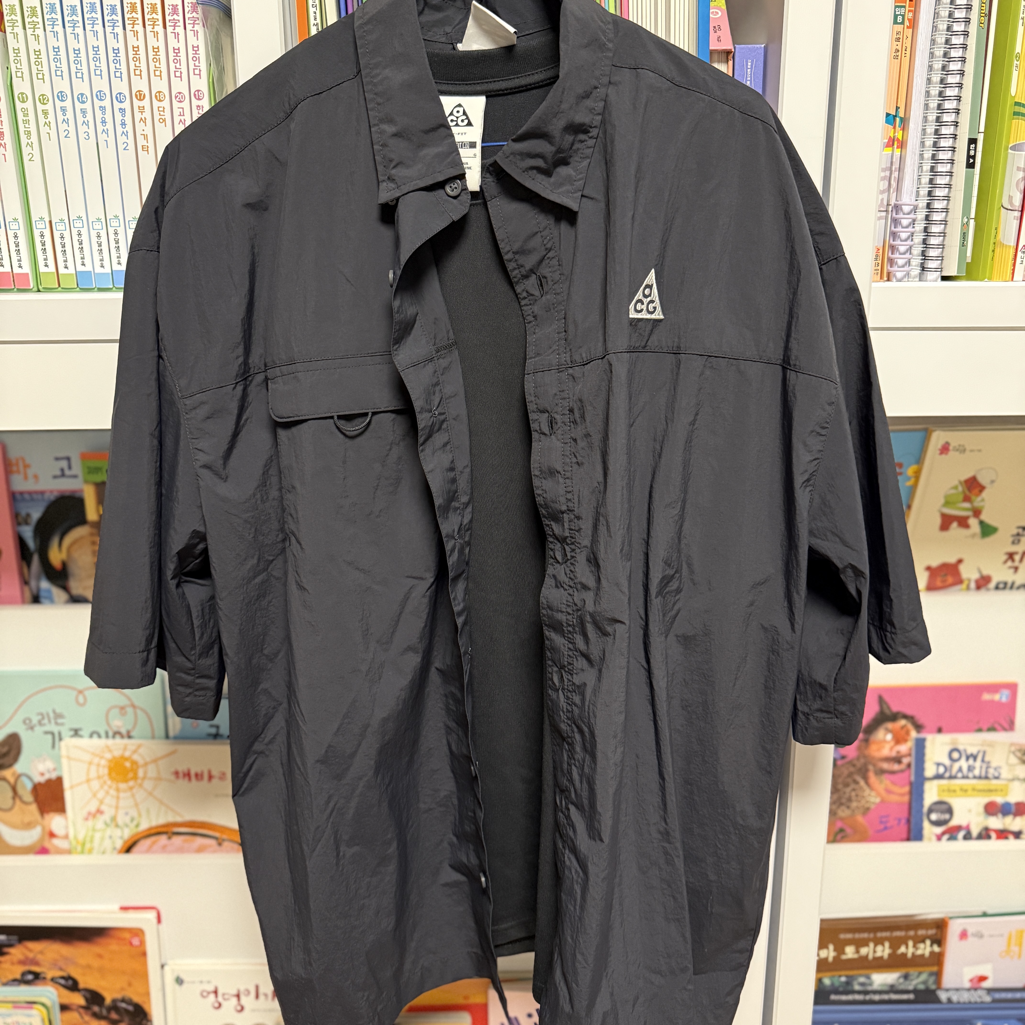 Nike ACG Orb Weaver UV Repel Short Sleeve Shirt Black Anthracite - Asia 착용 스타일