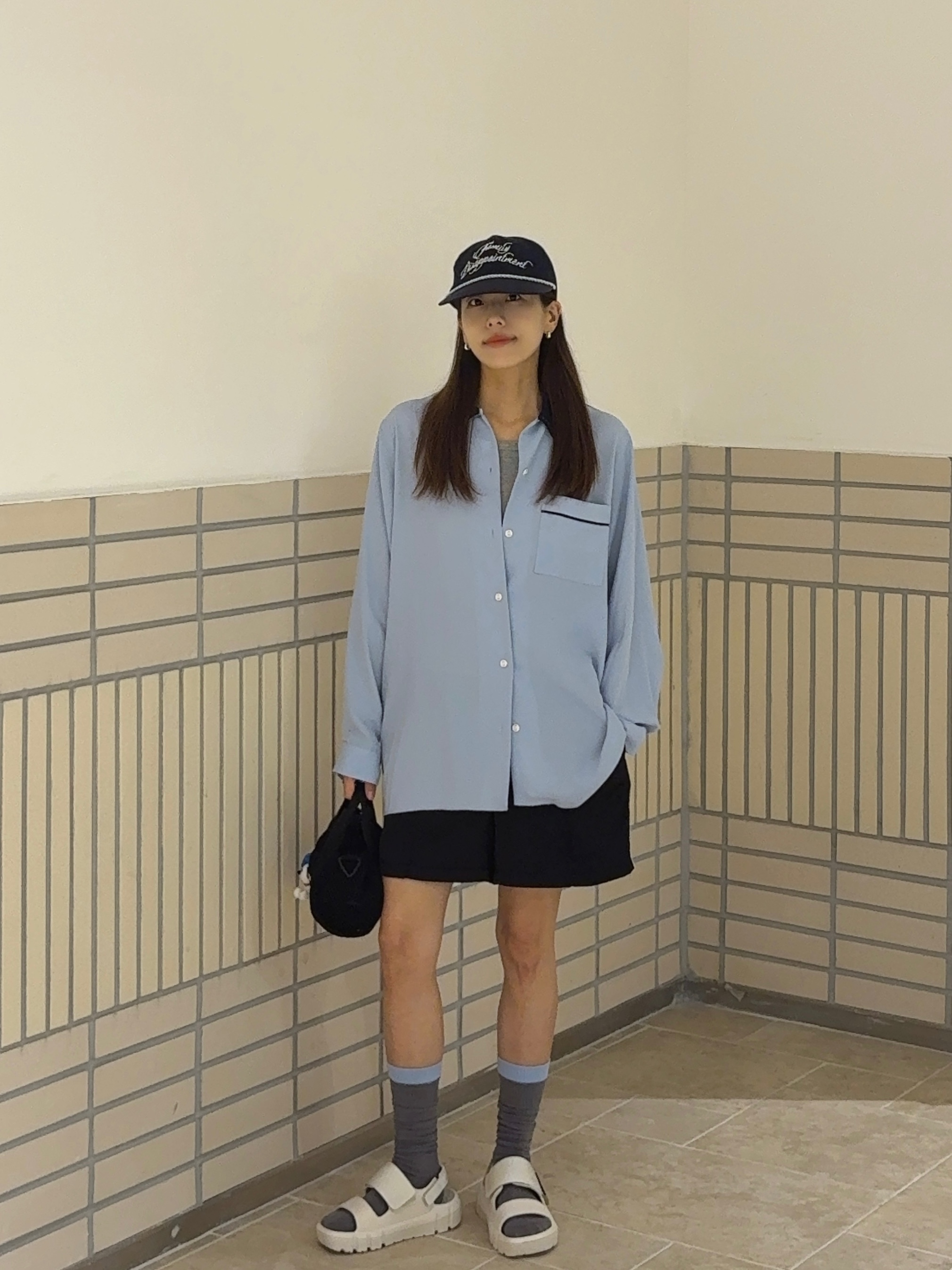 Supreme Mesh Mini Duffle Bag Black - 25SS 착용 스타일 - 3