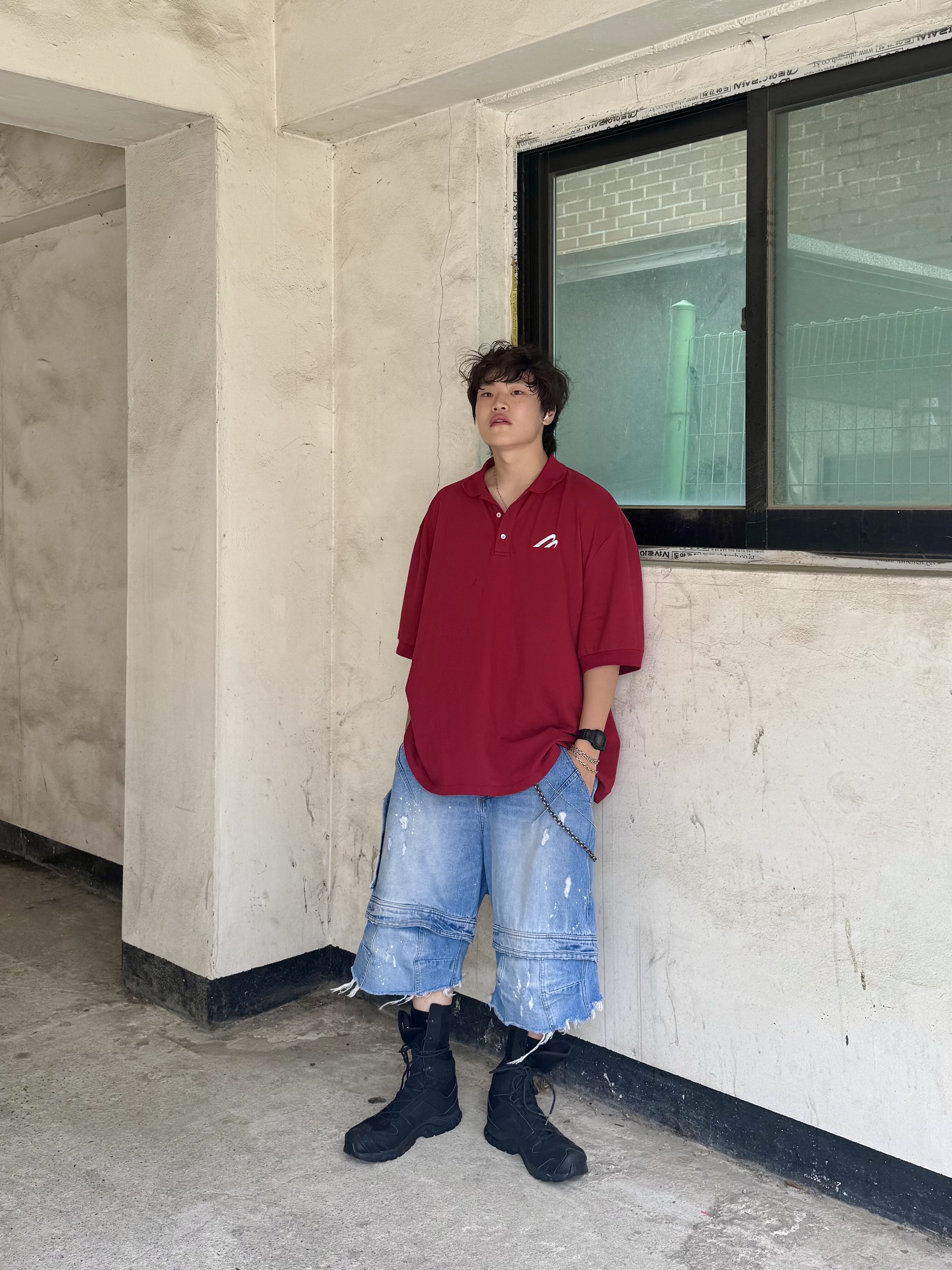 MJD Oversized Polo Burgundy, Farfromwhat Far Layered Work Shorts Pants Blue 착용 스타일 - 2