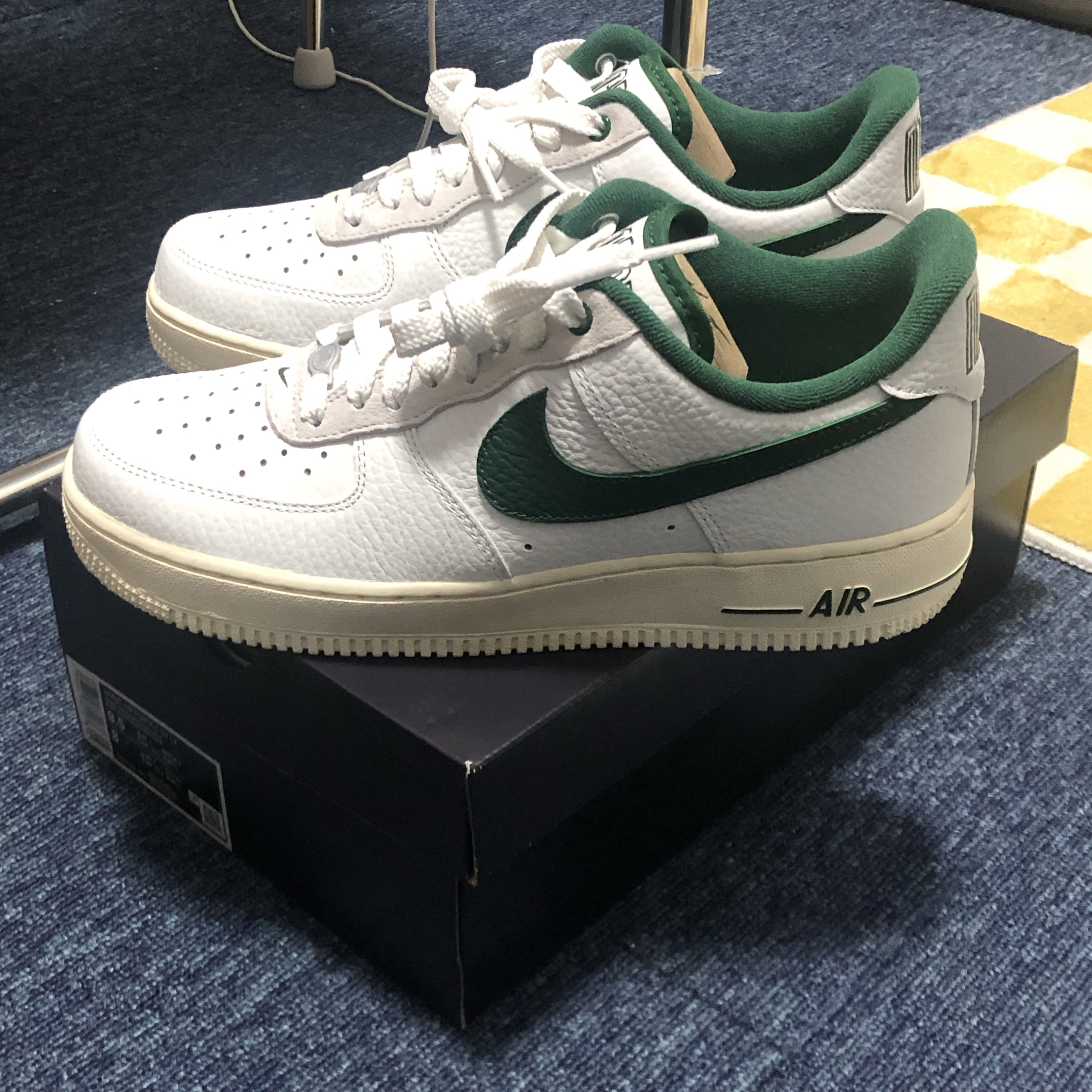 (W) Nike Air Force 1 '07 LX Summit White Gorge Green 착용 스타일