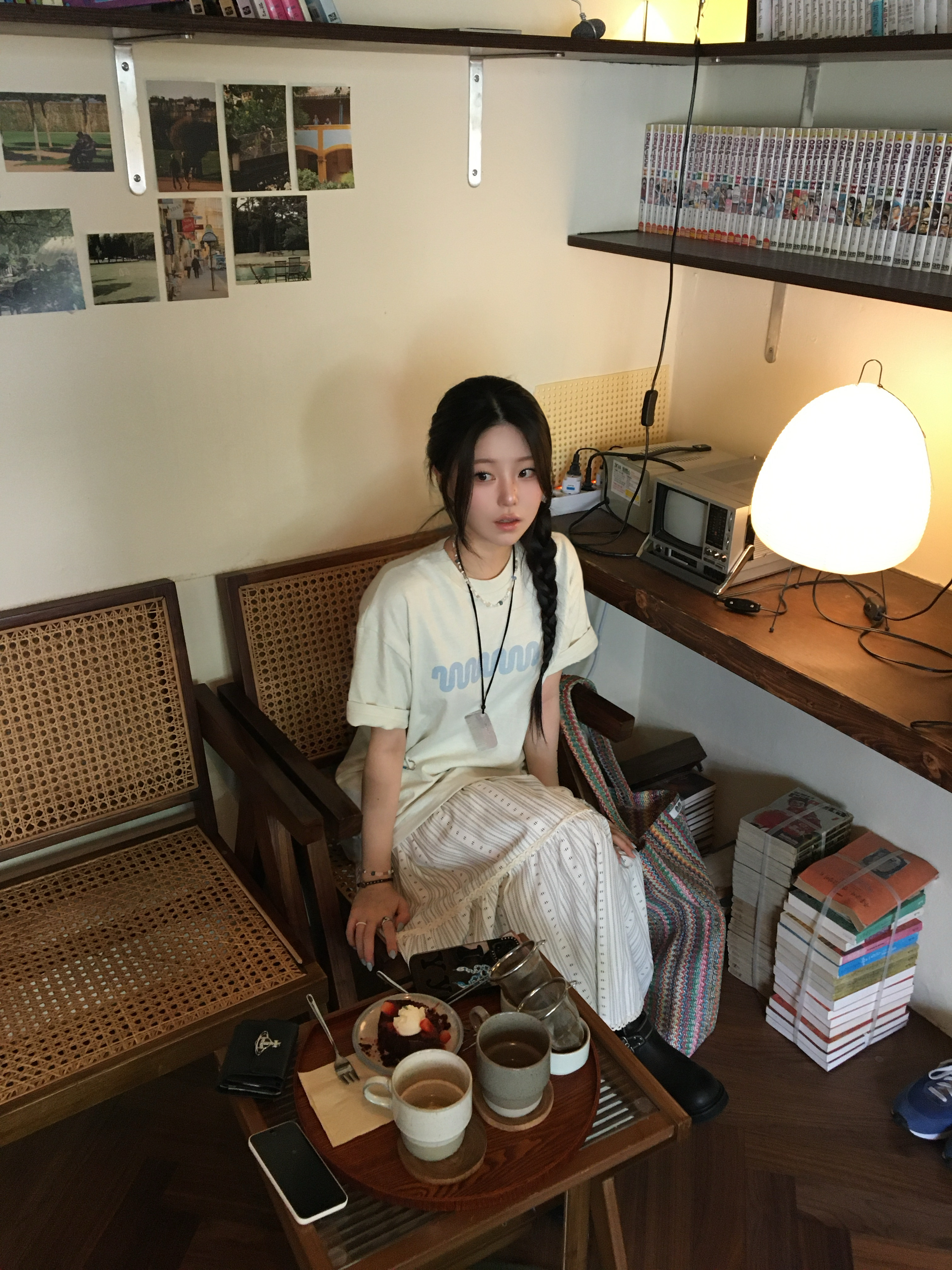 Not New Pattern Tote Bag Rainbow, Not New Wave Logo T-Shirt Pistachio 착용 스타일 - 4