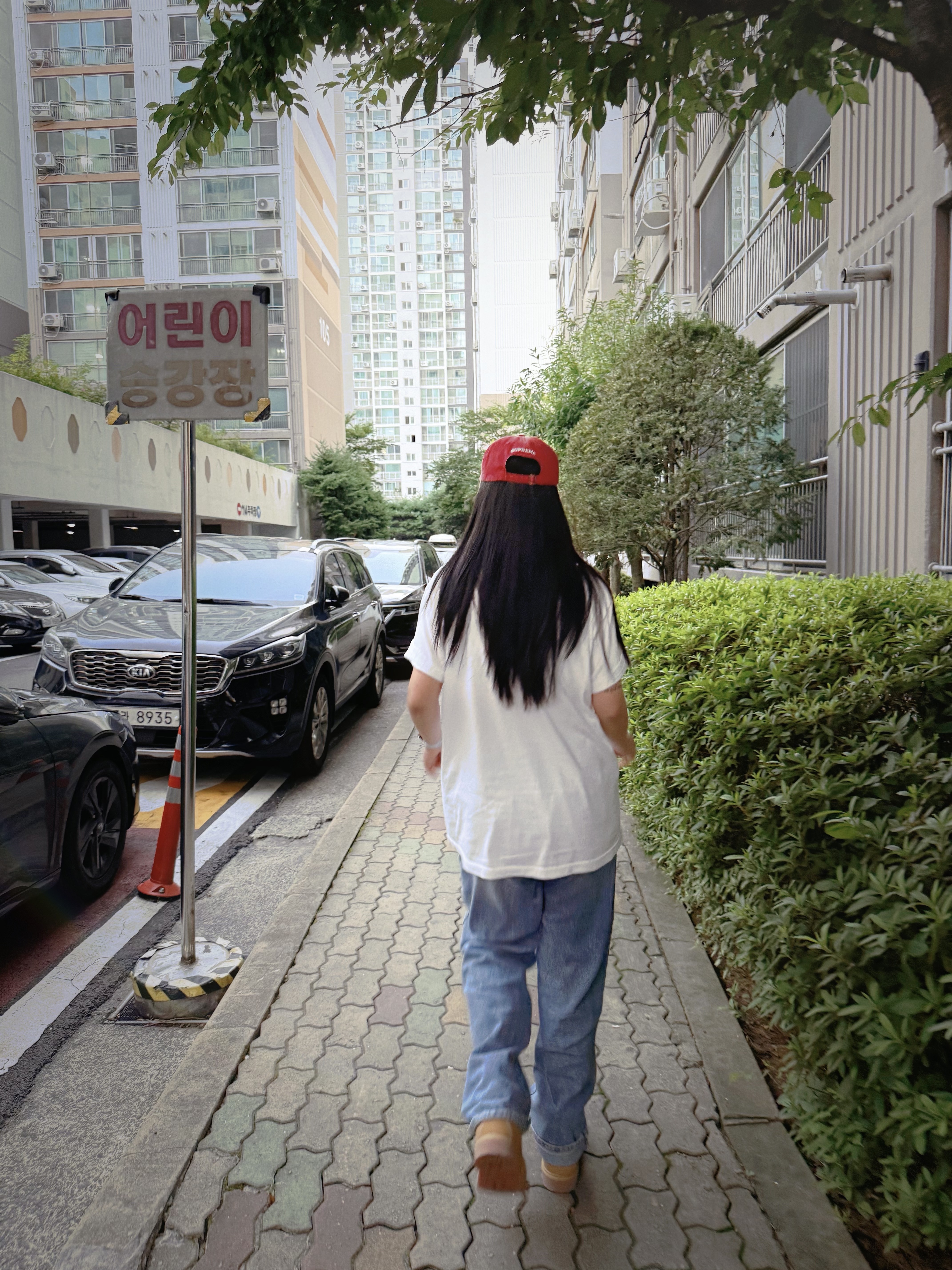 Supreme Pigment Coated S Logo 6-Panel Red - 25SS, Timberland Premium 6 inch Waterproof Boot Wheat Nubuck - Wide 착용 스타일 - 1