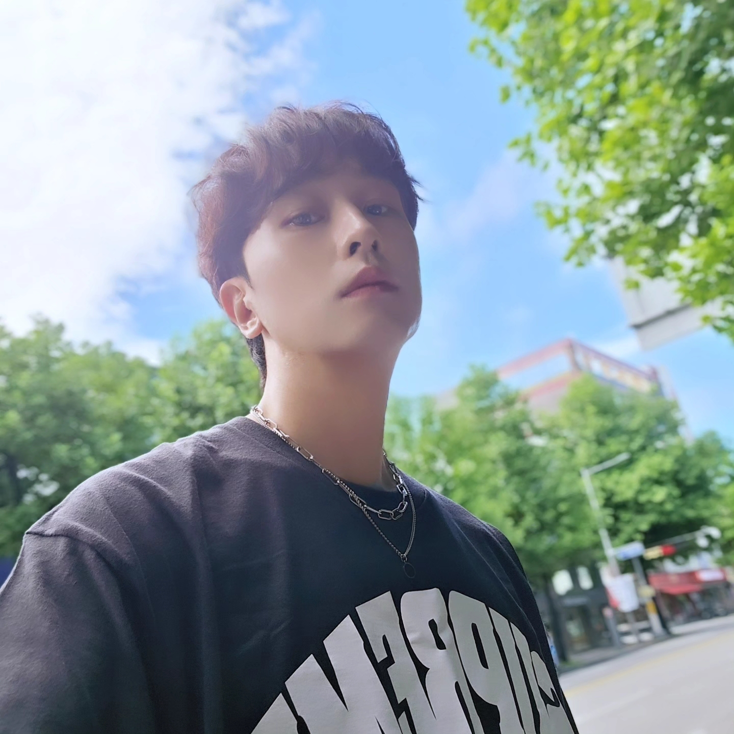 Supreme x GOODENOUGH Device T-Shirt Black - 25SS 착용 스타일 - 3