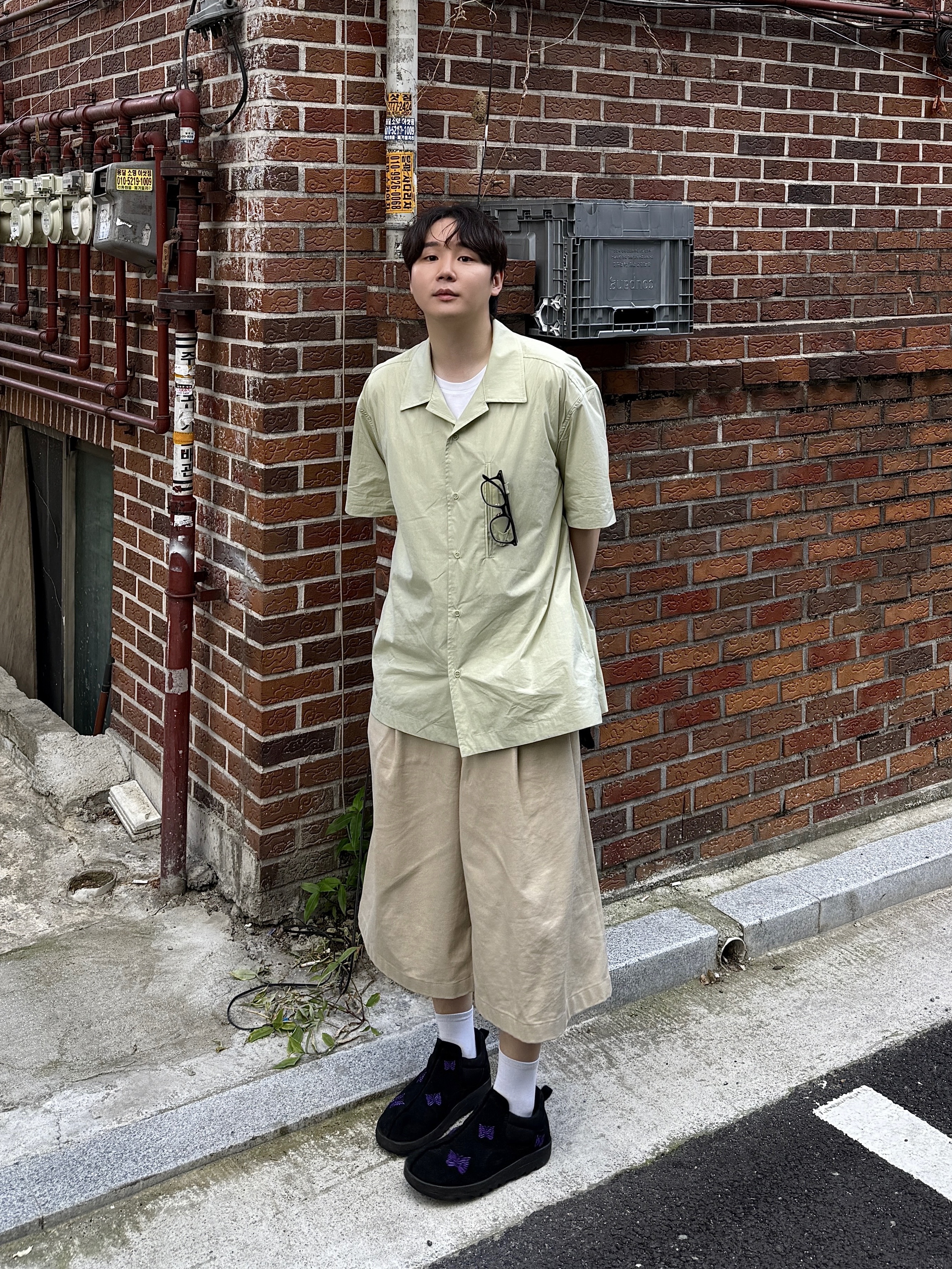 Reebok x Needles Beatnik Moc Core Black Extreme Purple 착용 스타일 - 1