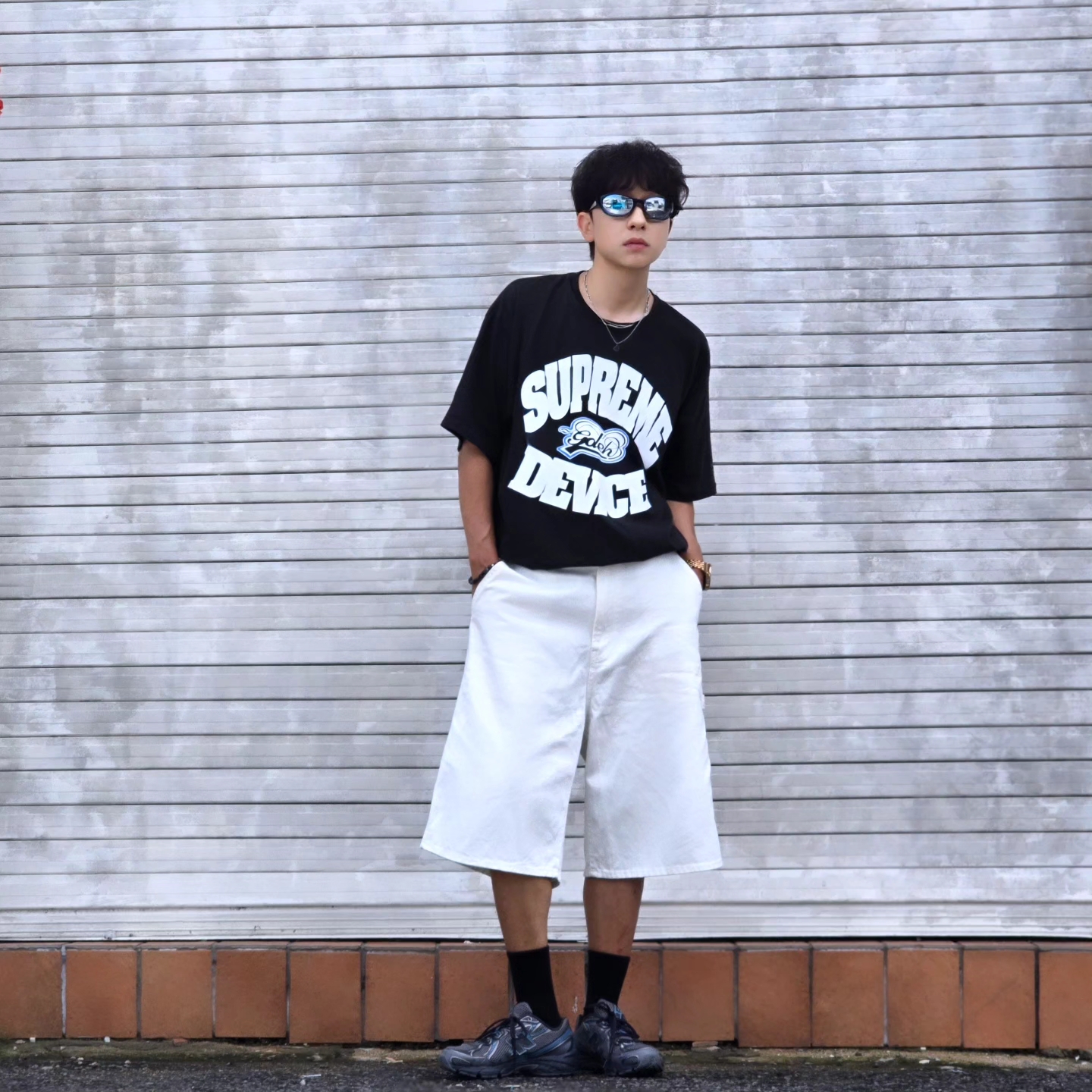 Supreme x GOODENOUGH Device T-Shirt Black - 25SS, Samsung Galaxy Watch6 44mm LTE Silver (Korean Ver.) 착용 스타일 - 4