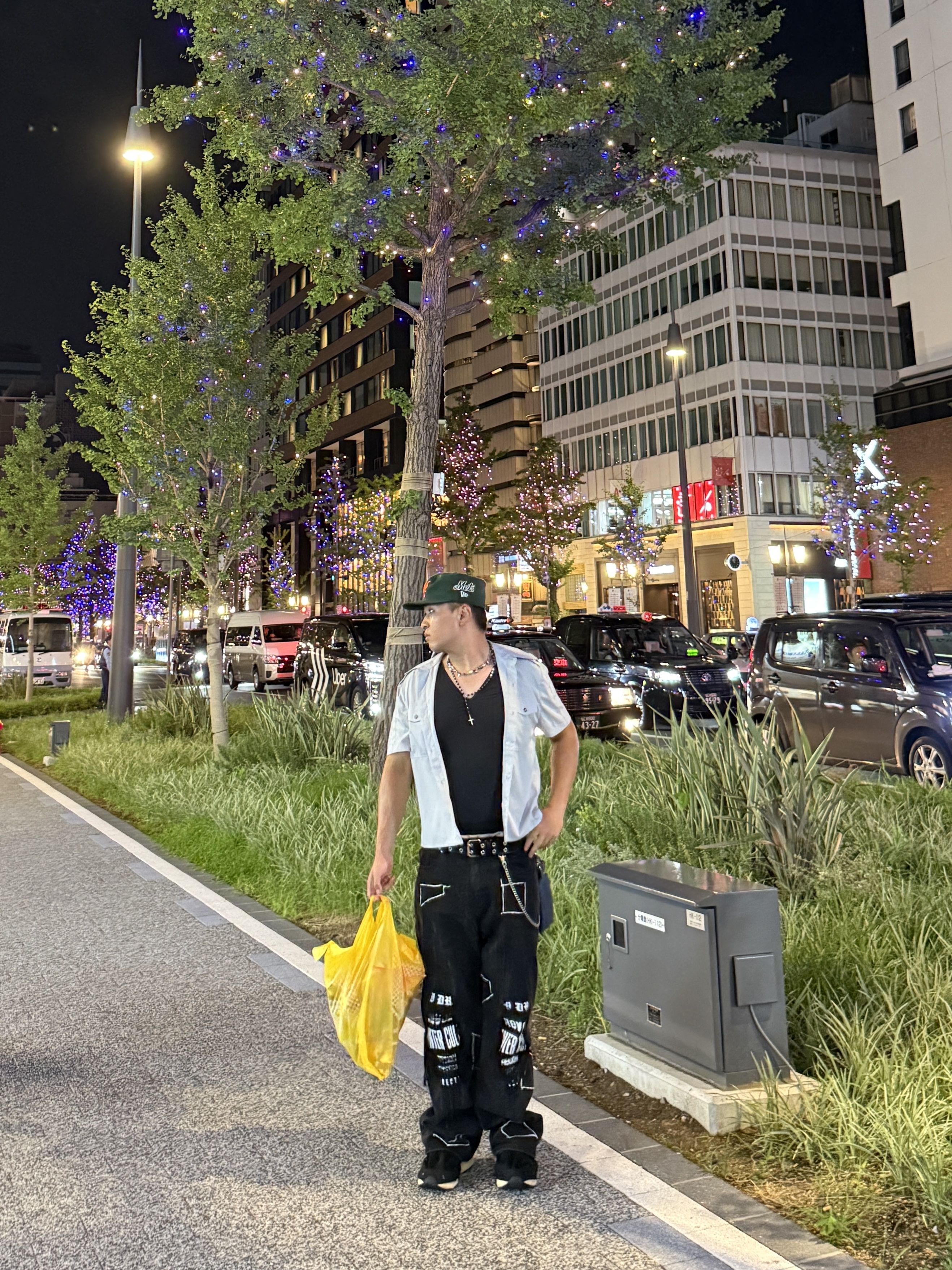Asics x Beams Gel-Kayano 14 Gore-Tex Black, CDG 1986 Comme des Garcons T-Shirt Black 착용 스타일 - 2