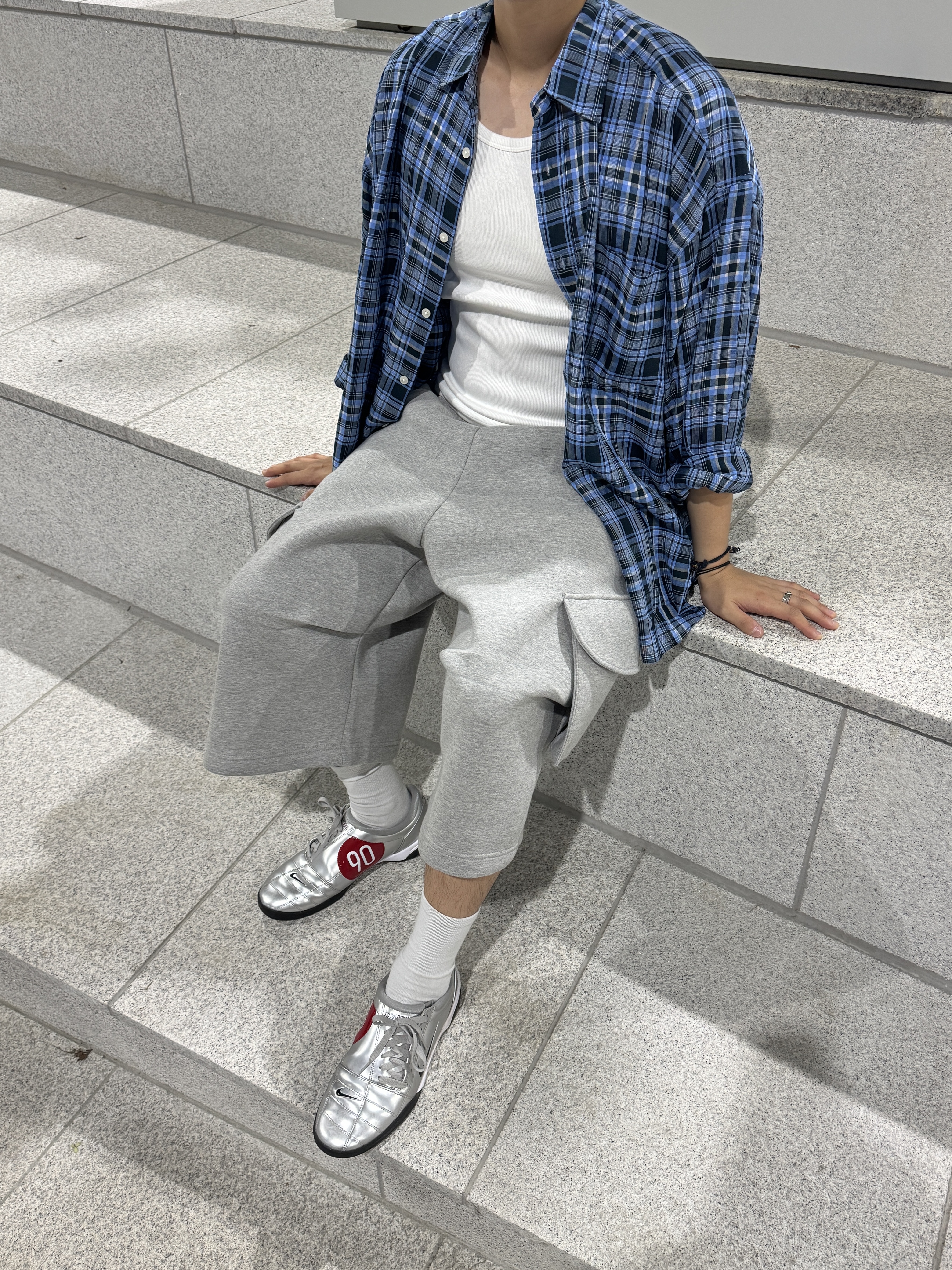 Nike Total 90 III SP Metallic Silver and Black 착용 스타일