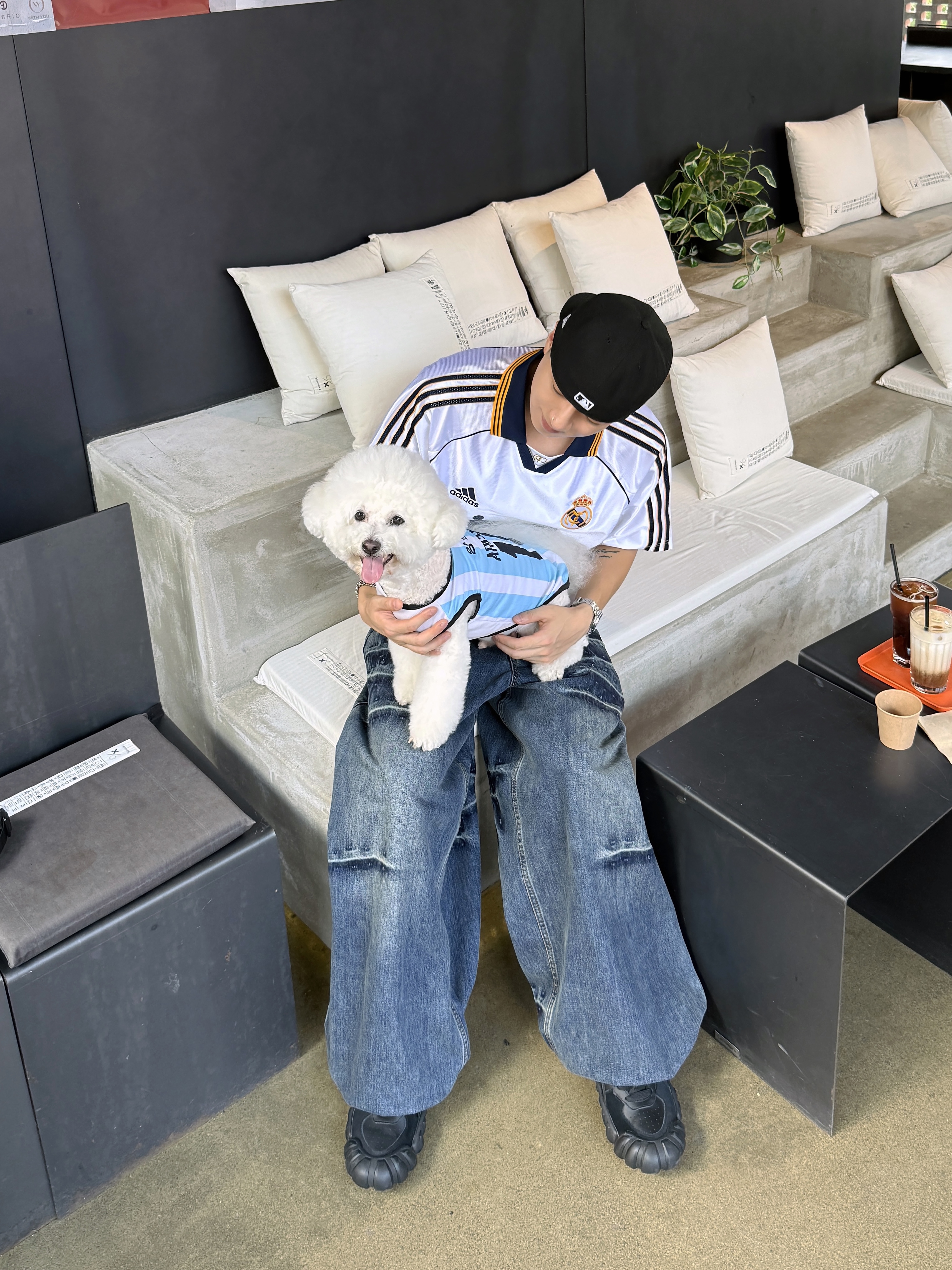 Adidas Real Madrid 99/00 Home Jersey White - KR Sizing (Non Marking Ver.), Adidas Real Madrid 99/00 Home Jersey White - US Sizing (Non Marking Ver.) 착용 스타일