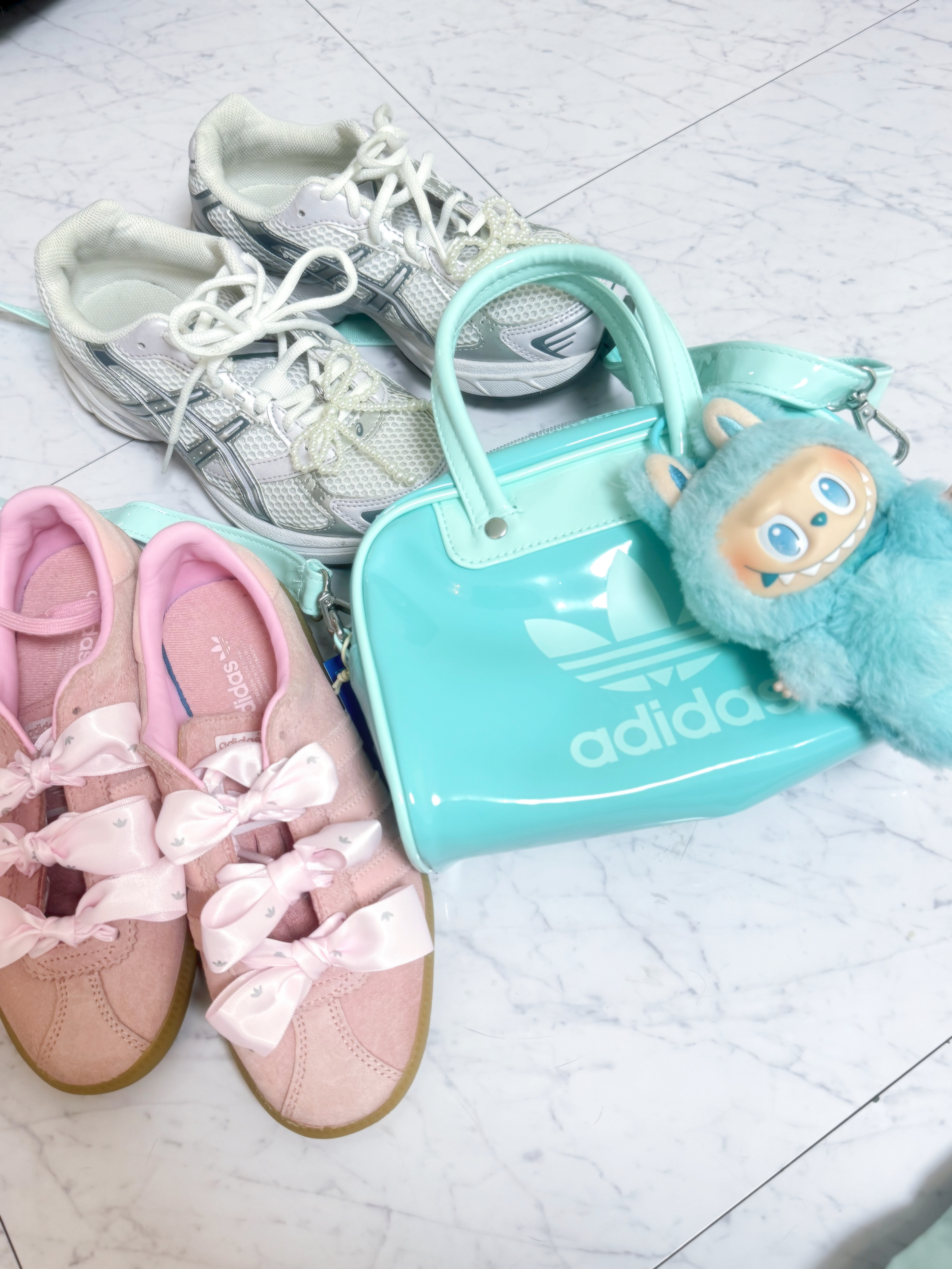 (W) Asics Gel-1130 White Faded Ash Rock, Adidas Bermuda Glow Pink 착용 스타일 - 2