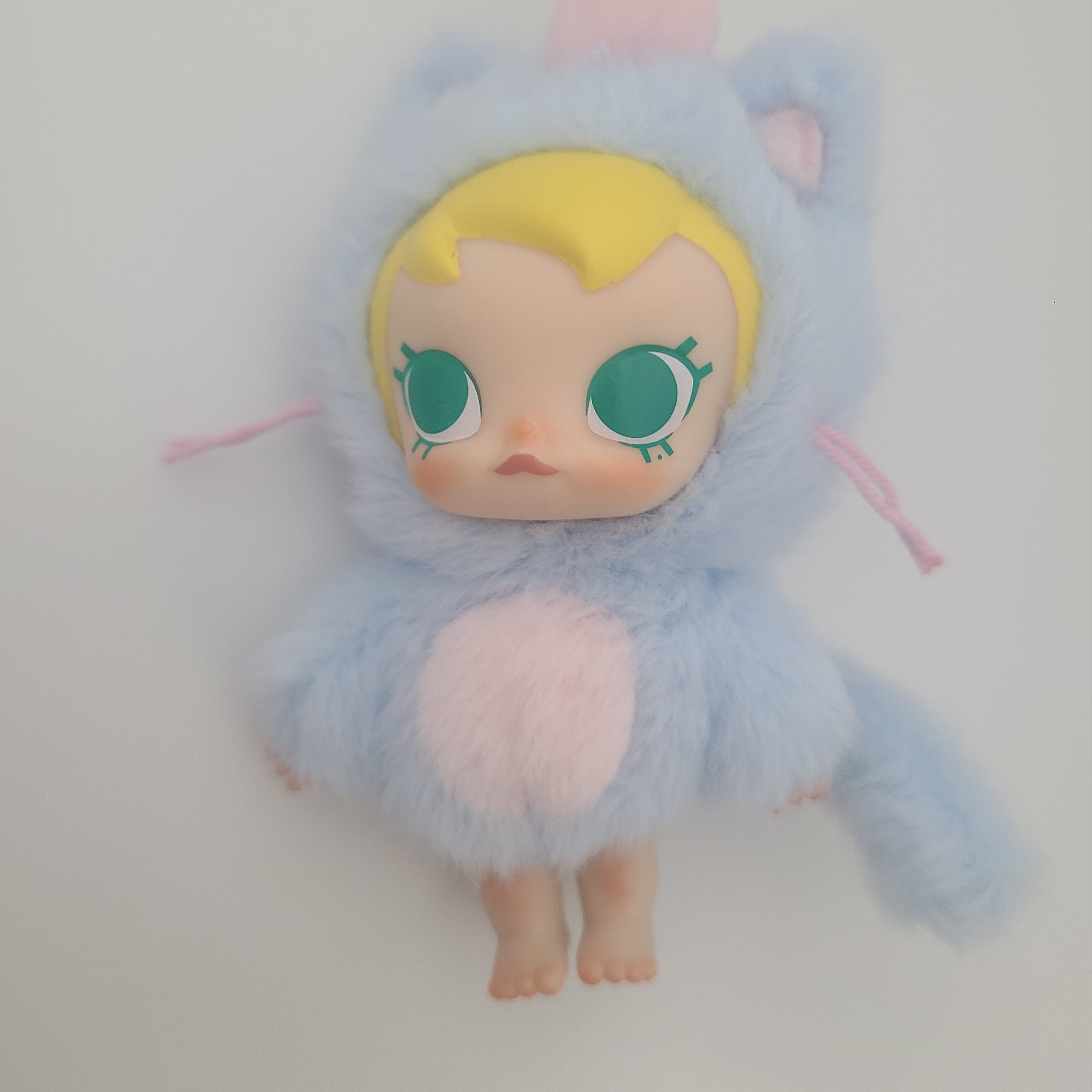 Pop Mart Baby Molly Pocket Friends Series Vinyl Plush Pendant Feeling Blue (Opened Case) 착용 스타일