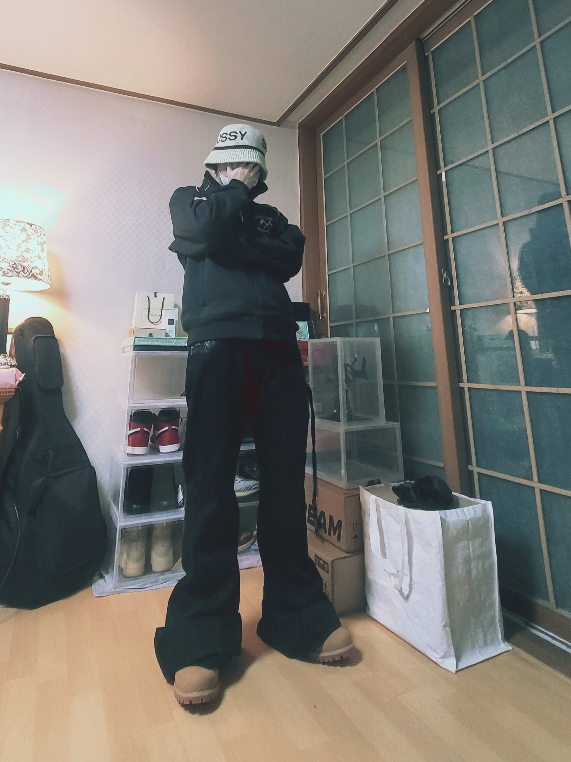 Palace Seoul 2 Seoul Tri-Ferg T-Shirt Black - 25SS, Palace Athletic Zip Funnel Black - 25FW 착용 스타일 - 7