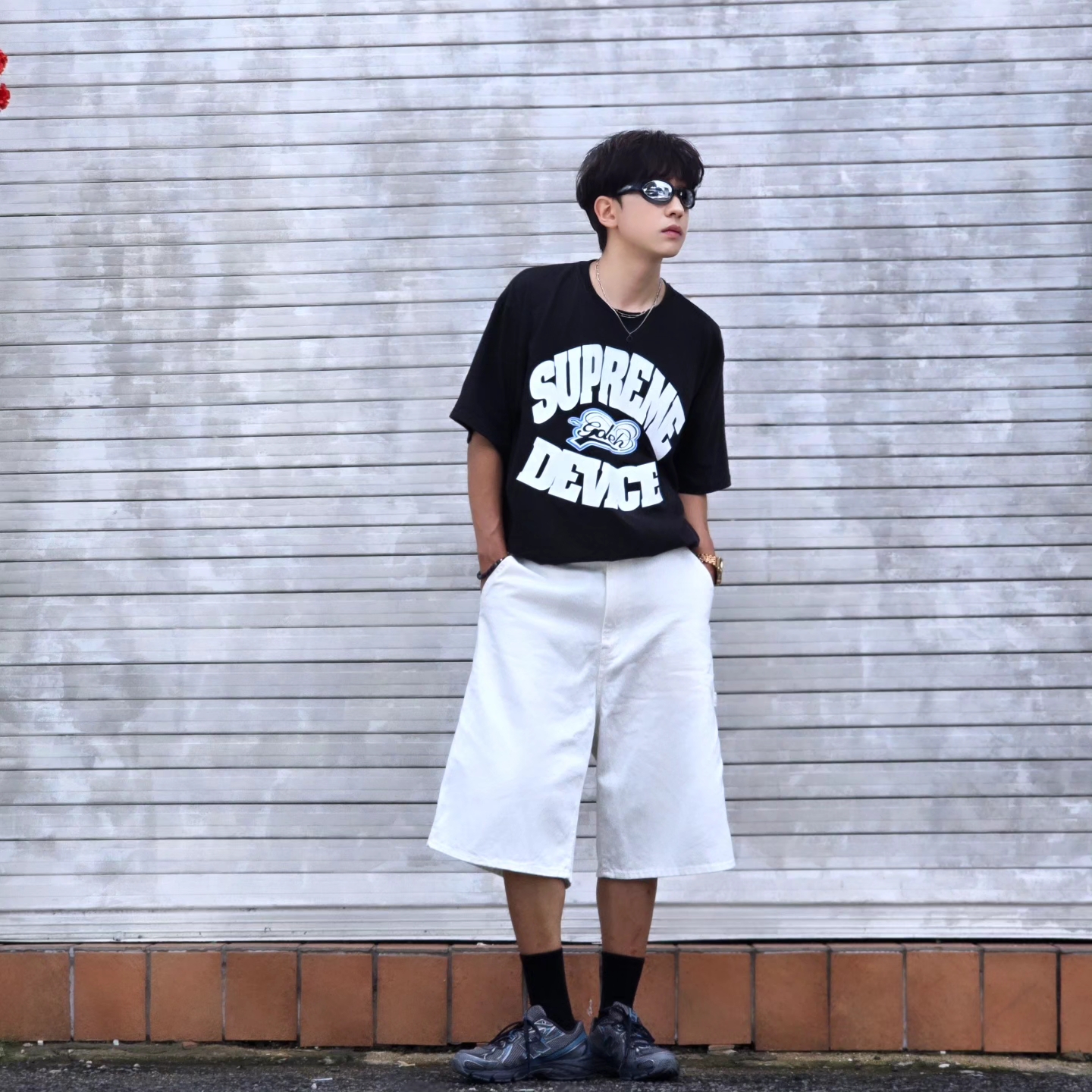Supreme x GOODENOUGH Device T-Shirt Black - 25SS, Samsung Galaxy Watch6 44mm LTE Silver (Korean Ver.) 착용 스타일 - 5