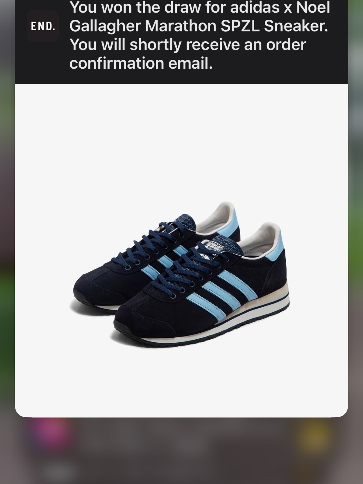 Adidas x Liam Gallagher Achille Spezial Stone Khaki Wonder Beige, Adidas x Noel Gallagher Marathon Spezial Night Navy Clear Blue 착용 스타일 - 2