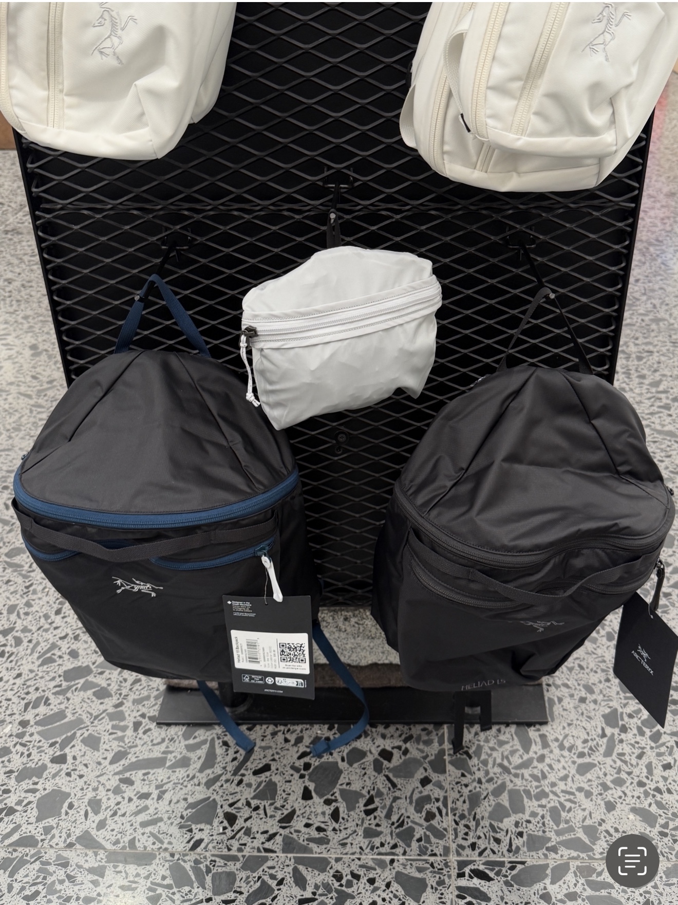 Arc'teryx Heliad 15 Backpack Lodestar 착용 스타일
