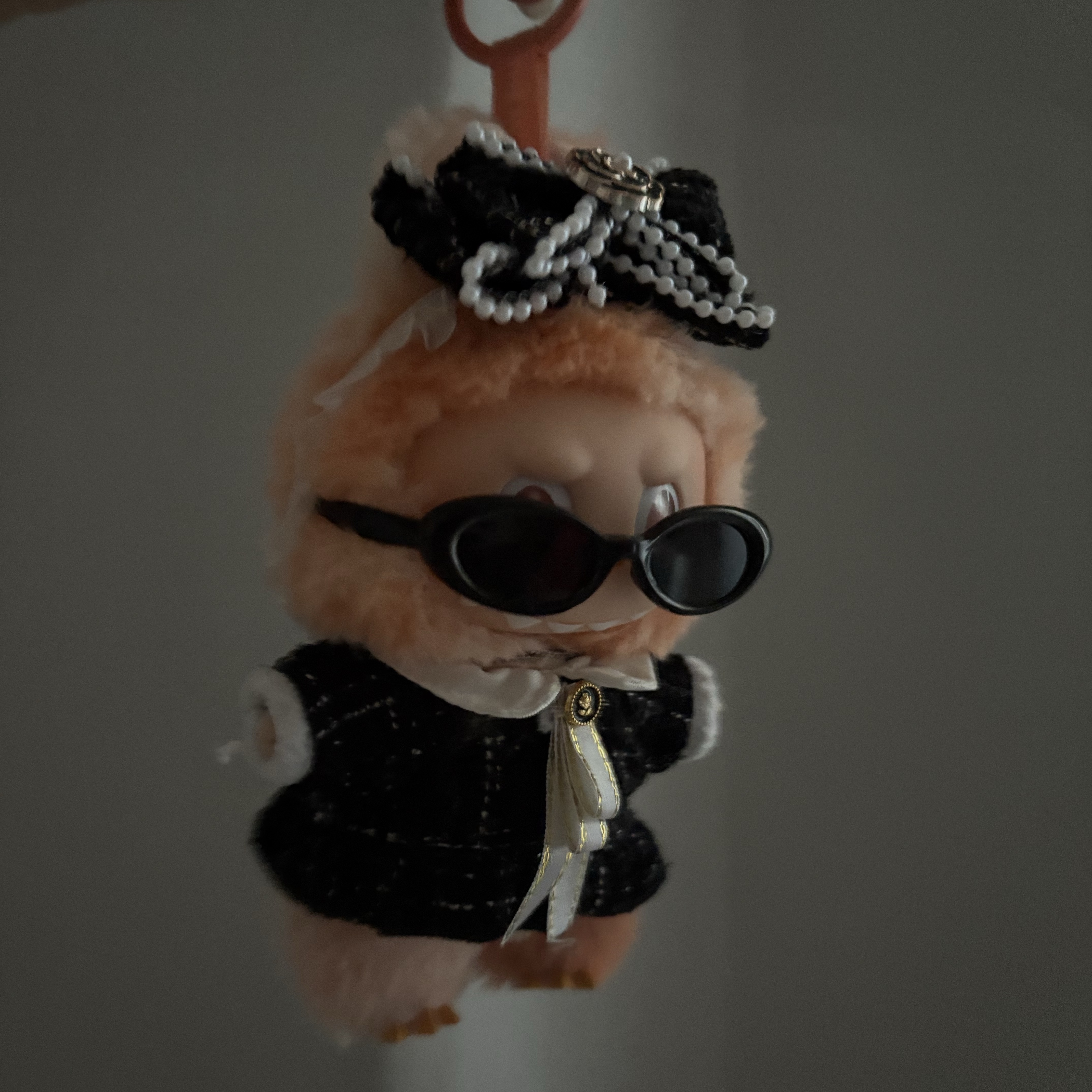 Pop Mart Labubu The Monsters Highlight Series Happiness Keyring (Opened Case) 착용 스타일 - 1