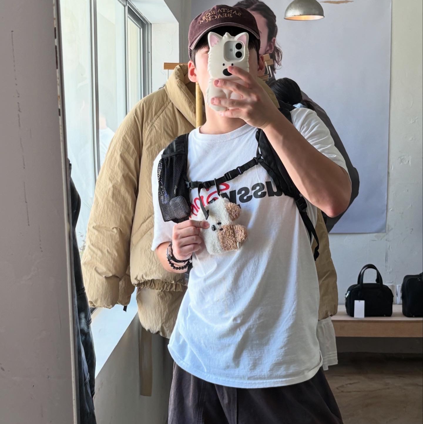 Stussy Sport Script T-Shirt White, Nike Air Force 1 '07 WB Flax 착용 스타일 - 1