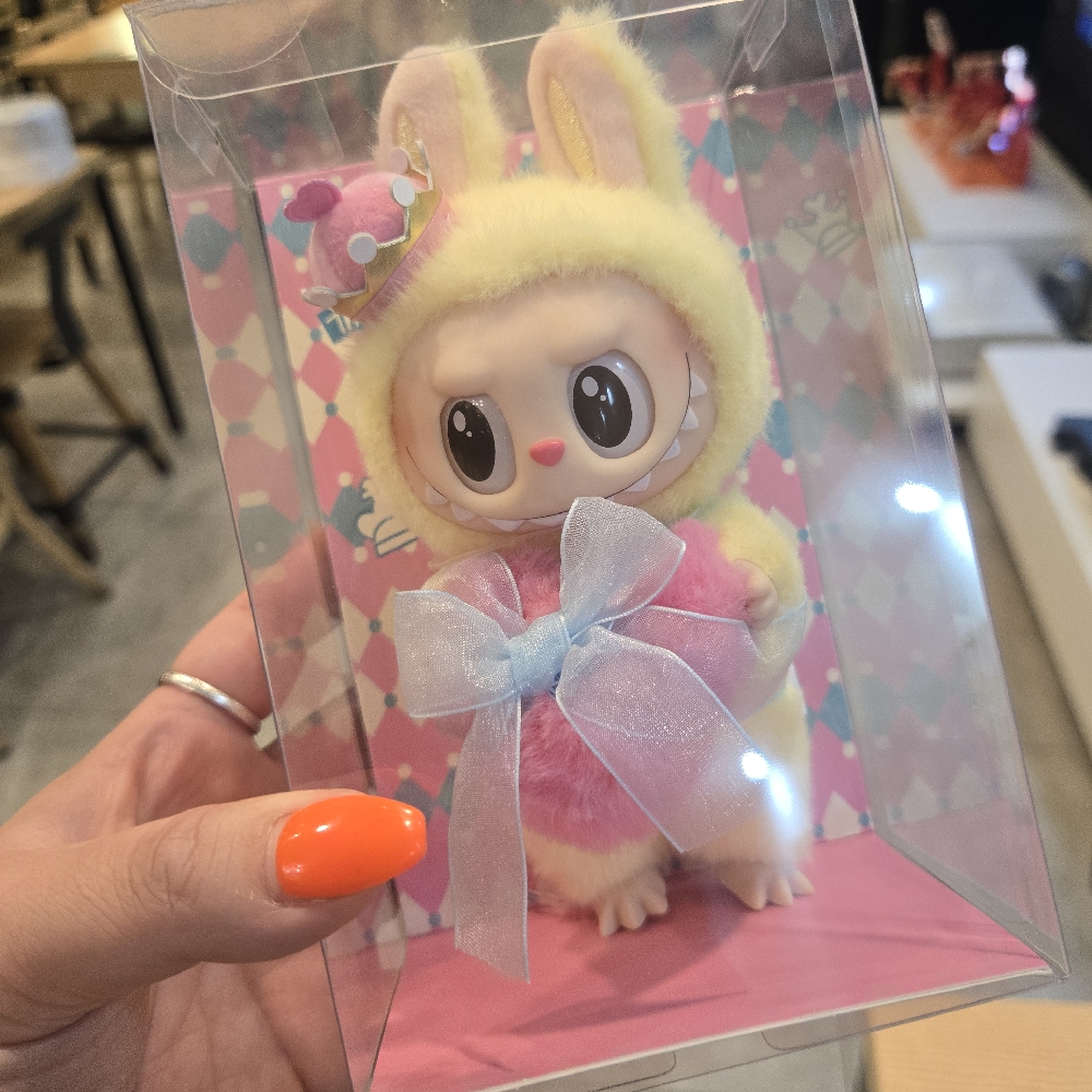 KREAM 프로필 이미지