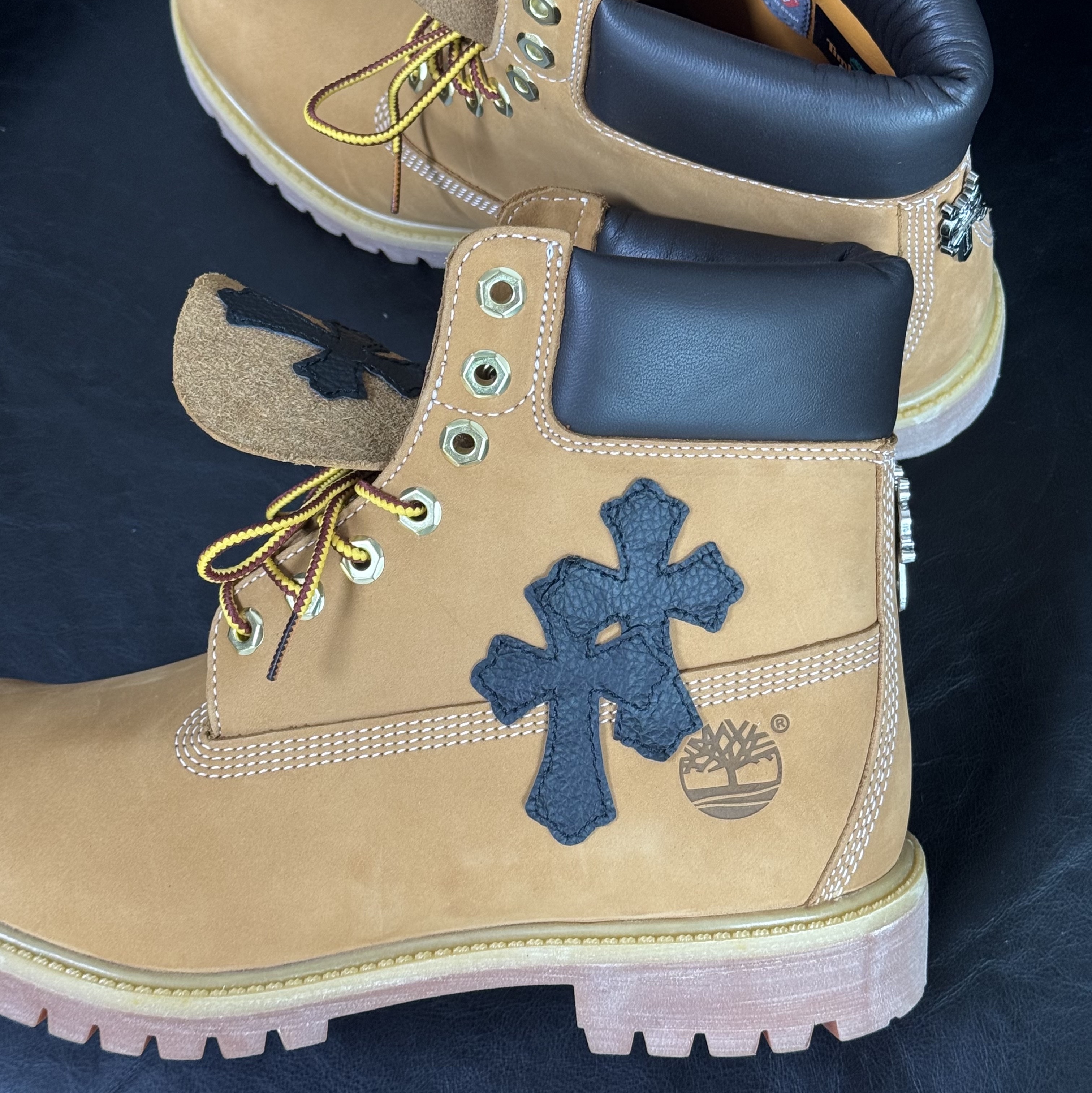 Timberland Premium 6 inch Waterproof Boot Wheat Nubuck - Wide, Timberland Premium 6 inch Waterproof Boot Wheat Nubuck - Medium 착용 스타일