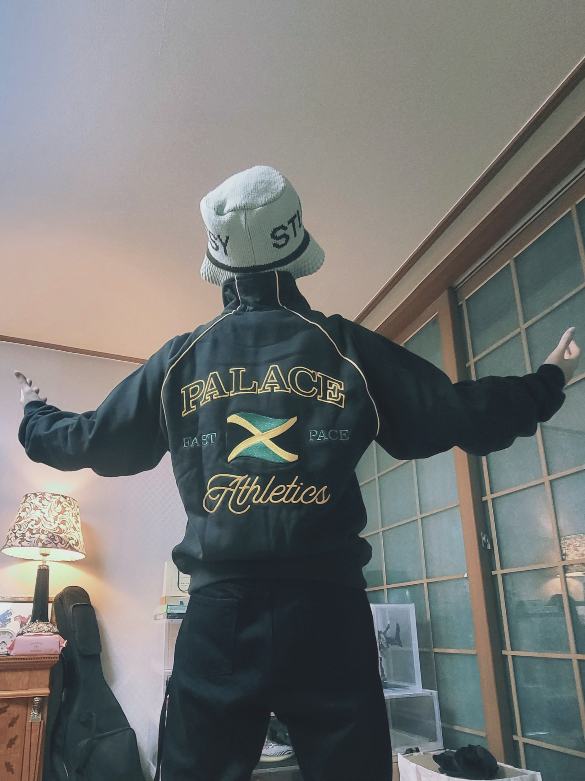 Palace Seoul 2 Seoul Tri-Ferg T-Shirt Black - 25SS, Palace Athletic Zip Funnel Black - 25FW 착용 스타일 - 10