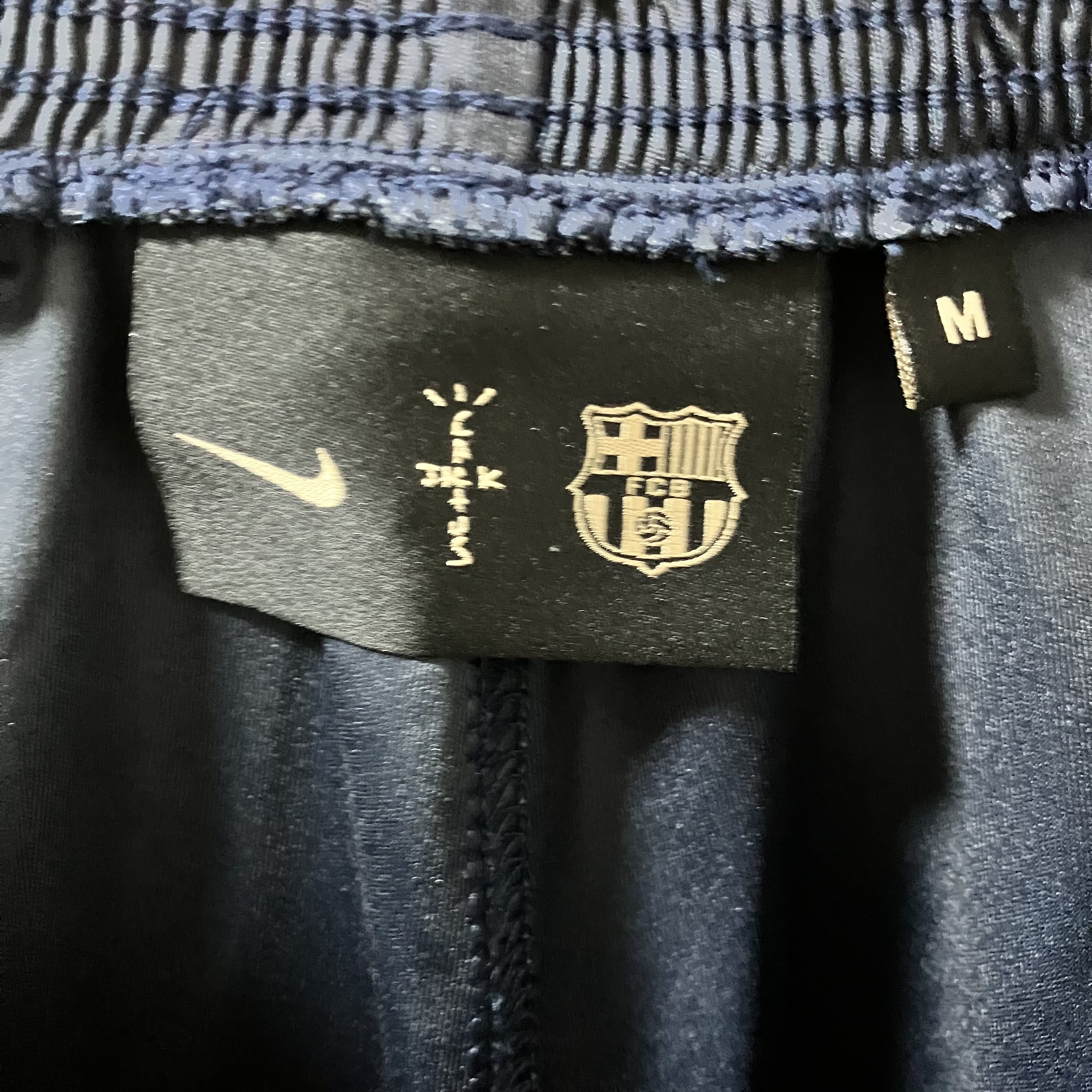 Nike FC Barcelona x Travis Scott Skeleton Home Shorts Multicolor 착용 스타일 - 1