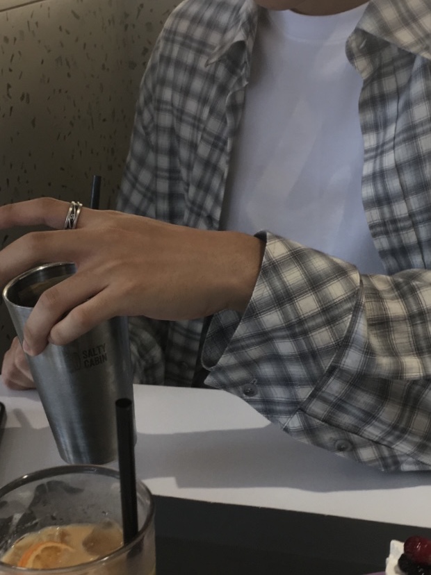 Undermycar Mu.37 Anti Fxxking Logo Play Basic Long Sleeve Check Shirts White Blue 착용 스타일 - 2