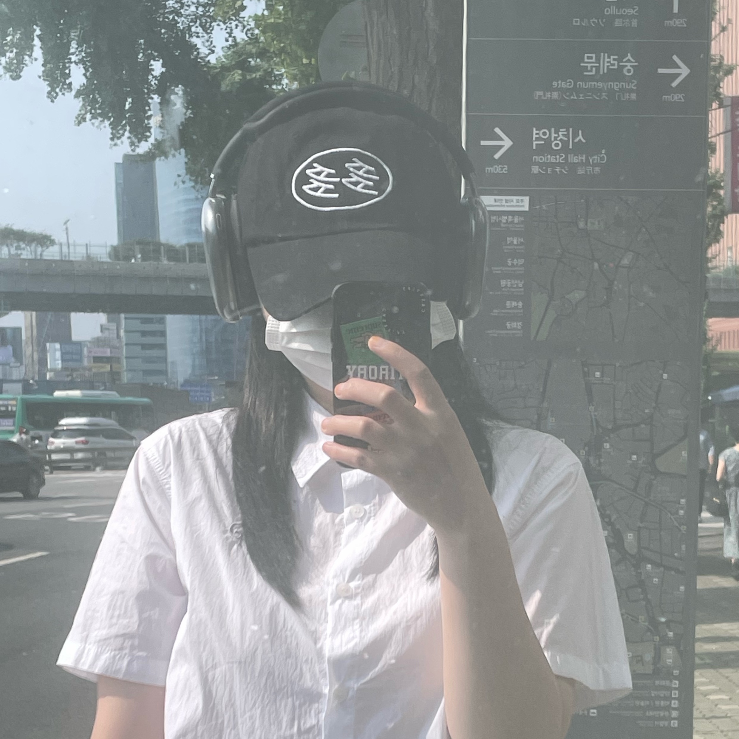 Apple AirPods Max Lightning Space Gray (Korean Ver.), Dada Logo Cap Black White 착용 스타일 - 1
