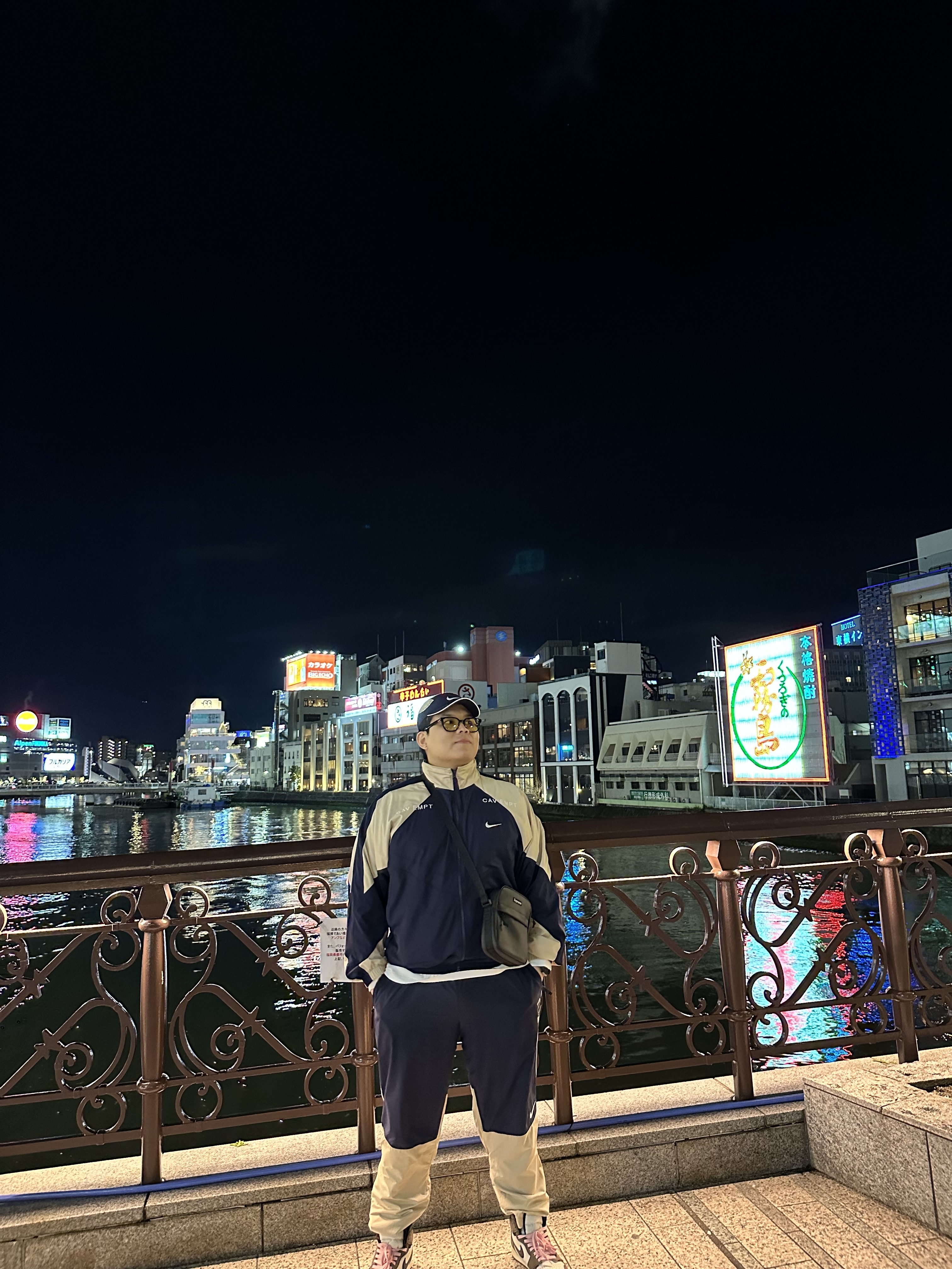 Nike x Cav Empt Tailwind Running Cap Navy, Nike x Cav Empt Track Jacket Navy 착용 스타일