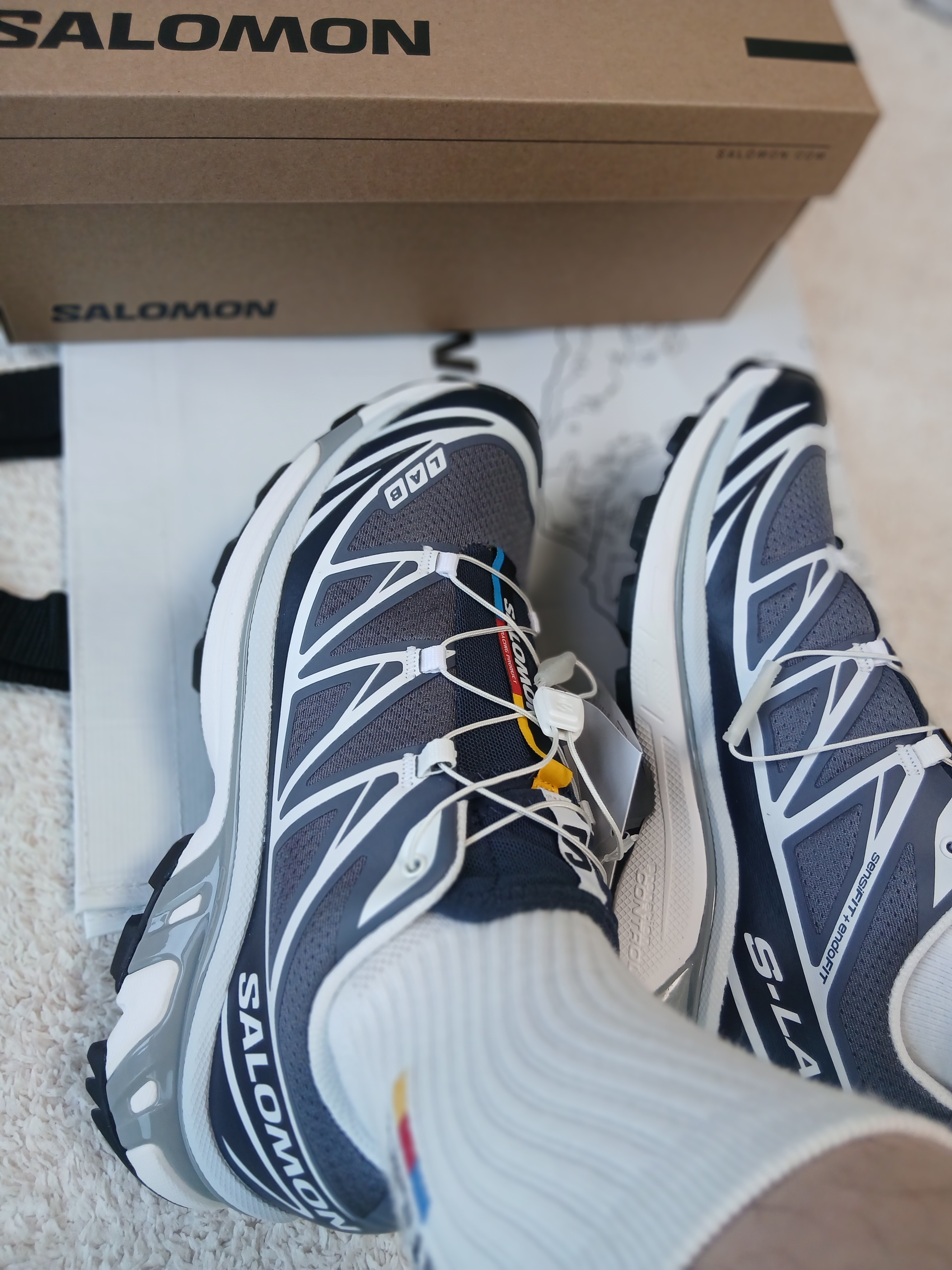 Salomon XT-6 Grisaille Blue Night, Salomon XT-6 GTX Black Silver 착용 스타일 - 6
