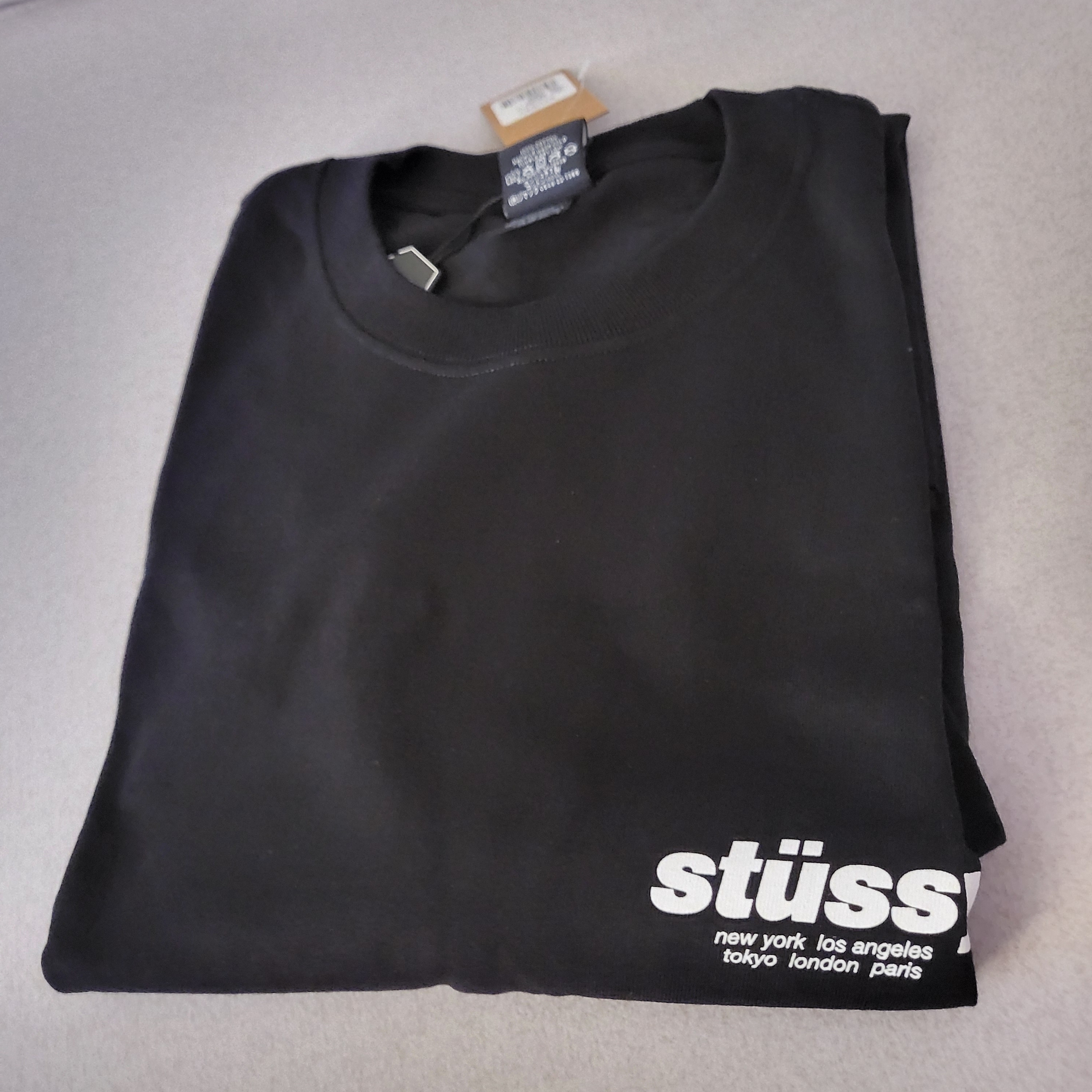 Stussy Rollers T-Shirt Black 착용 스타일