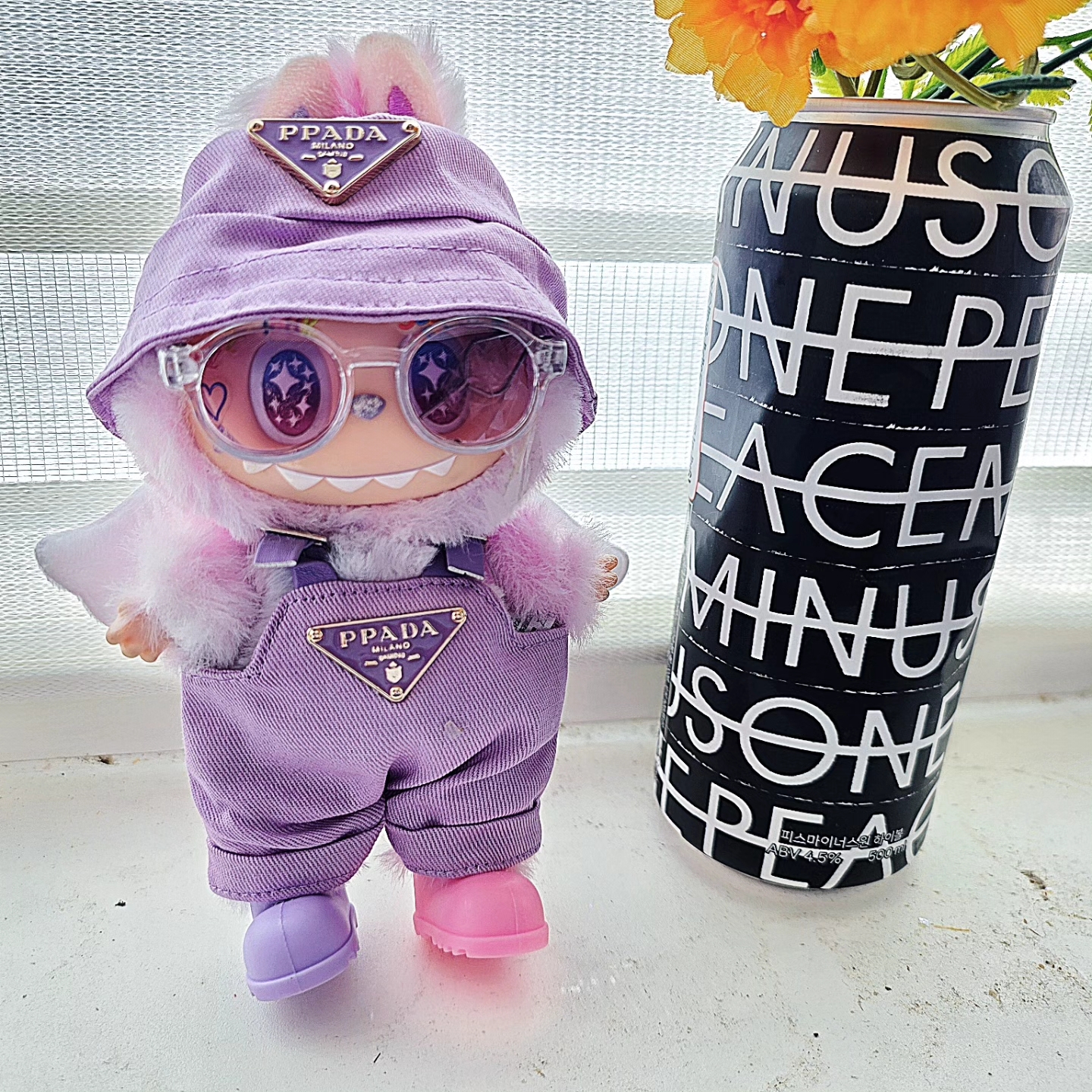 Pop Mart Labubu The Monsters Highlight Series Luck Keyring (Opened Case) 착용 스타일 - 1