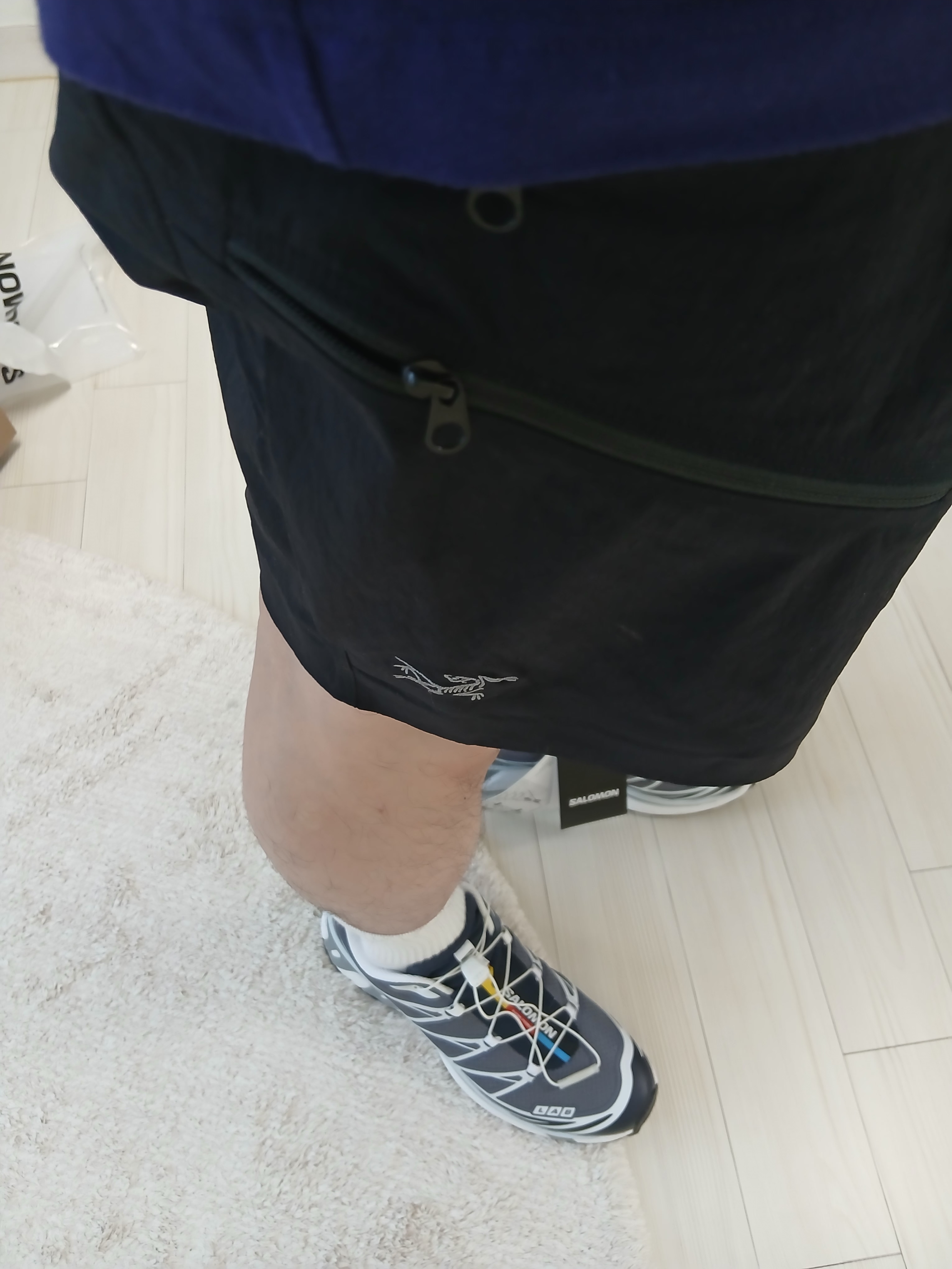 Arc'teryx Gamma Quick Dry Shorts 9 Inch Black, Salomon XT-6 Grisaille Blue Night 착용 스타일 - 6