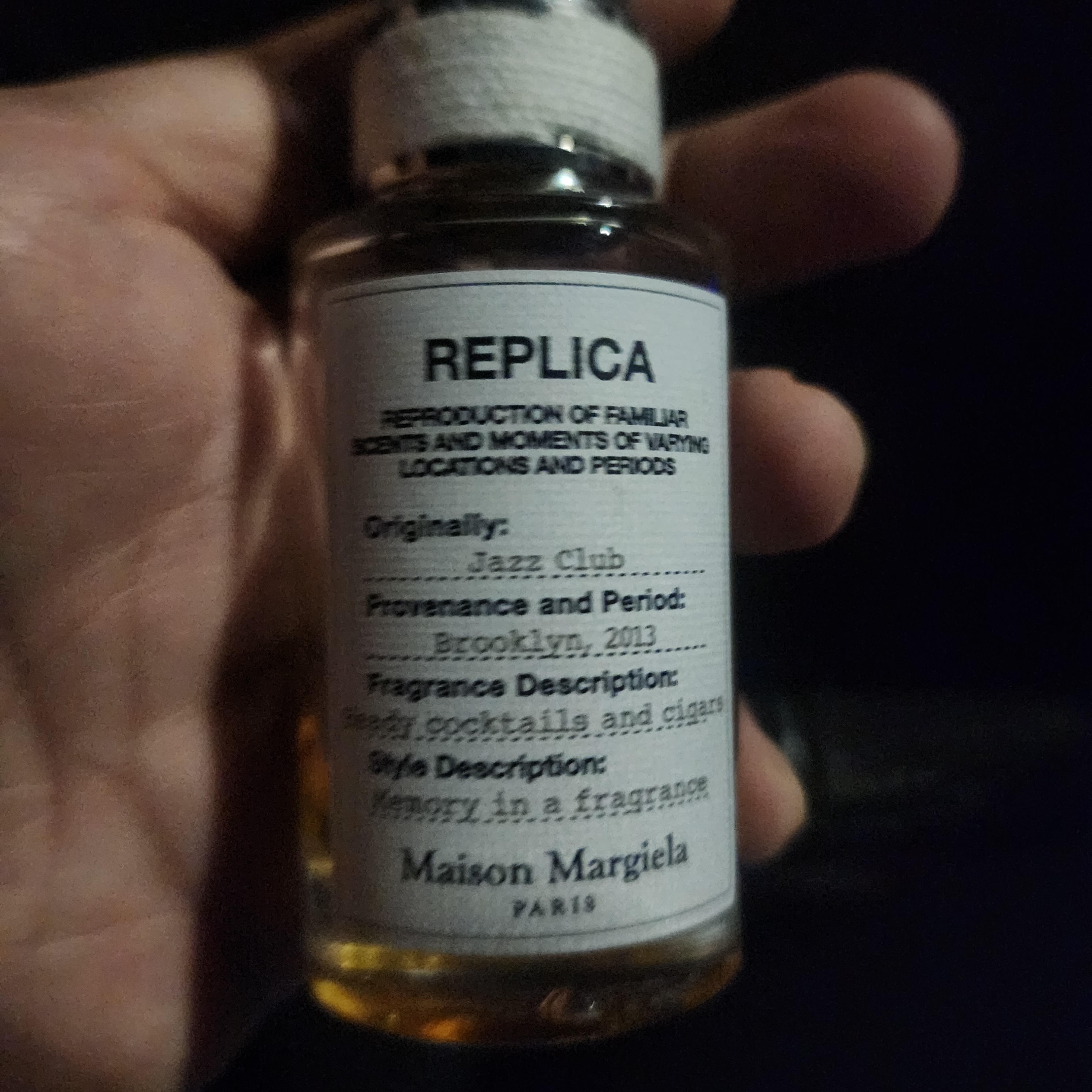 Maison Margiela Replica Jazz Club Eau De Toilette 30ml 착용 스타일
