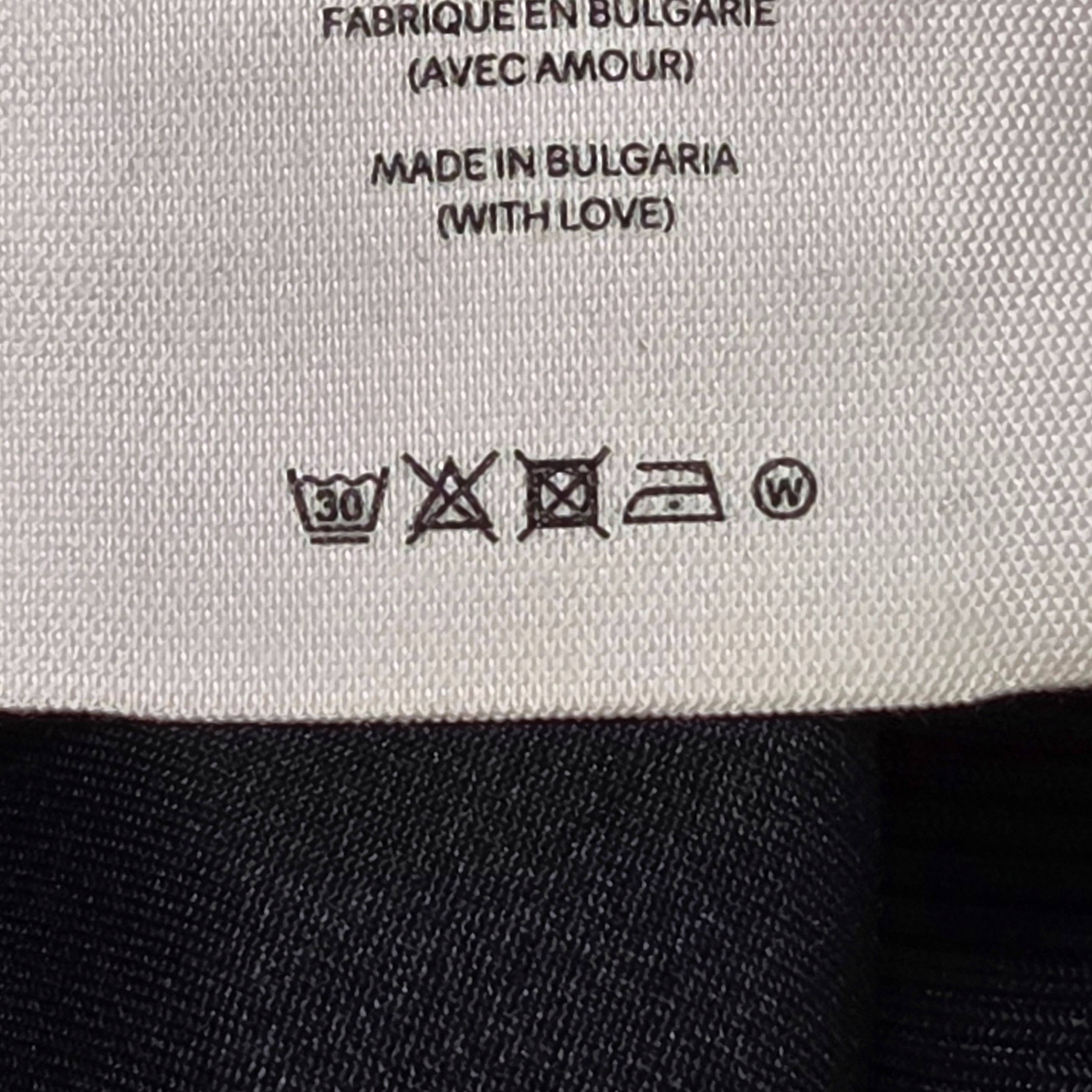 AMI de Coeur Patch Track Zipped Jacket Black Off White 착용 스타일 - 3