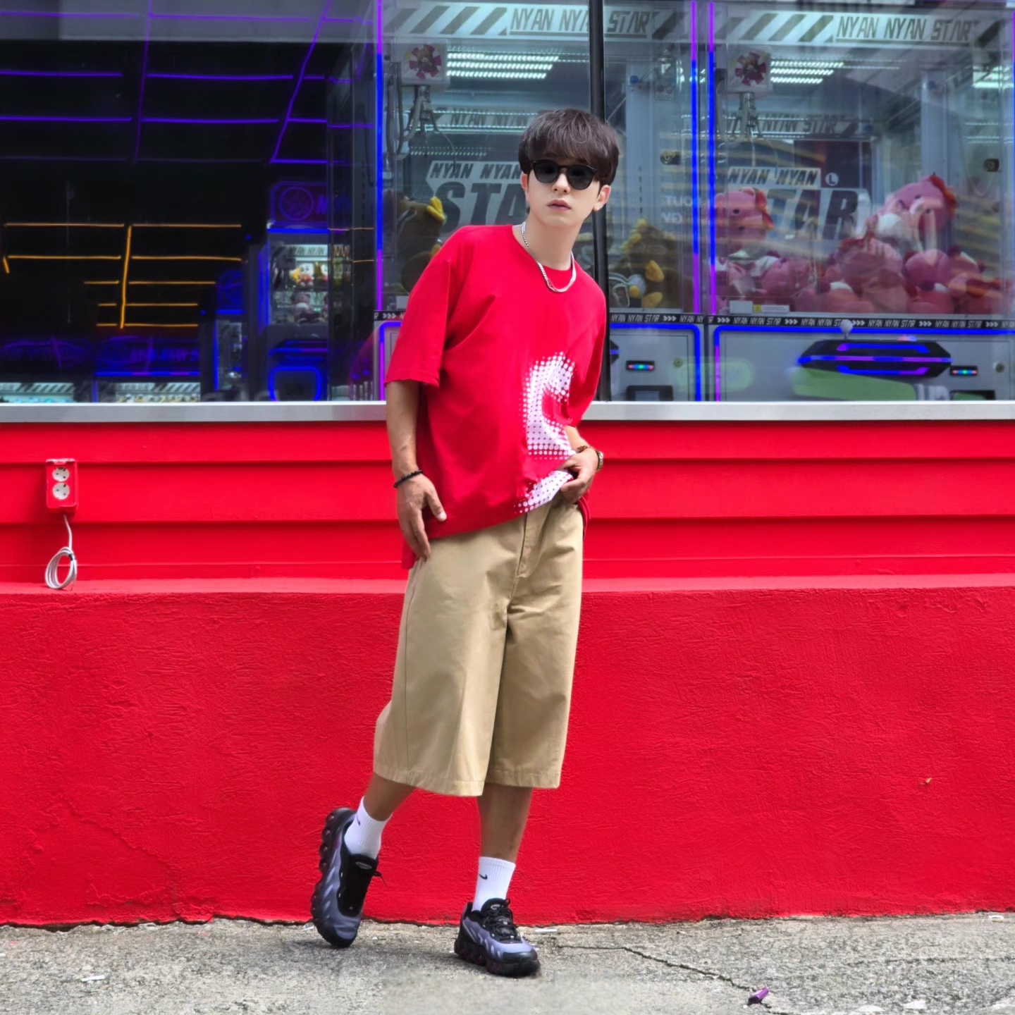 Diesel Dx1446 Red Enamel Stainless Steel Chain Necklace Silver, Supreme Halftone S/S Top Red - 24SS 착용 스타일 - 1